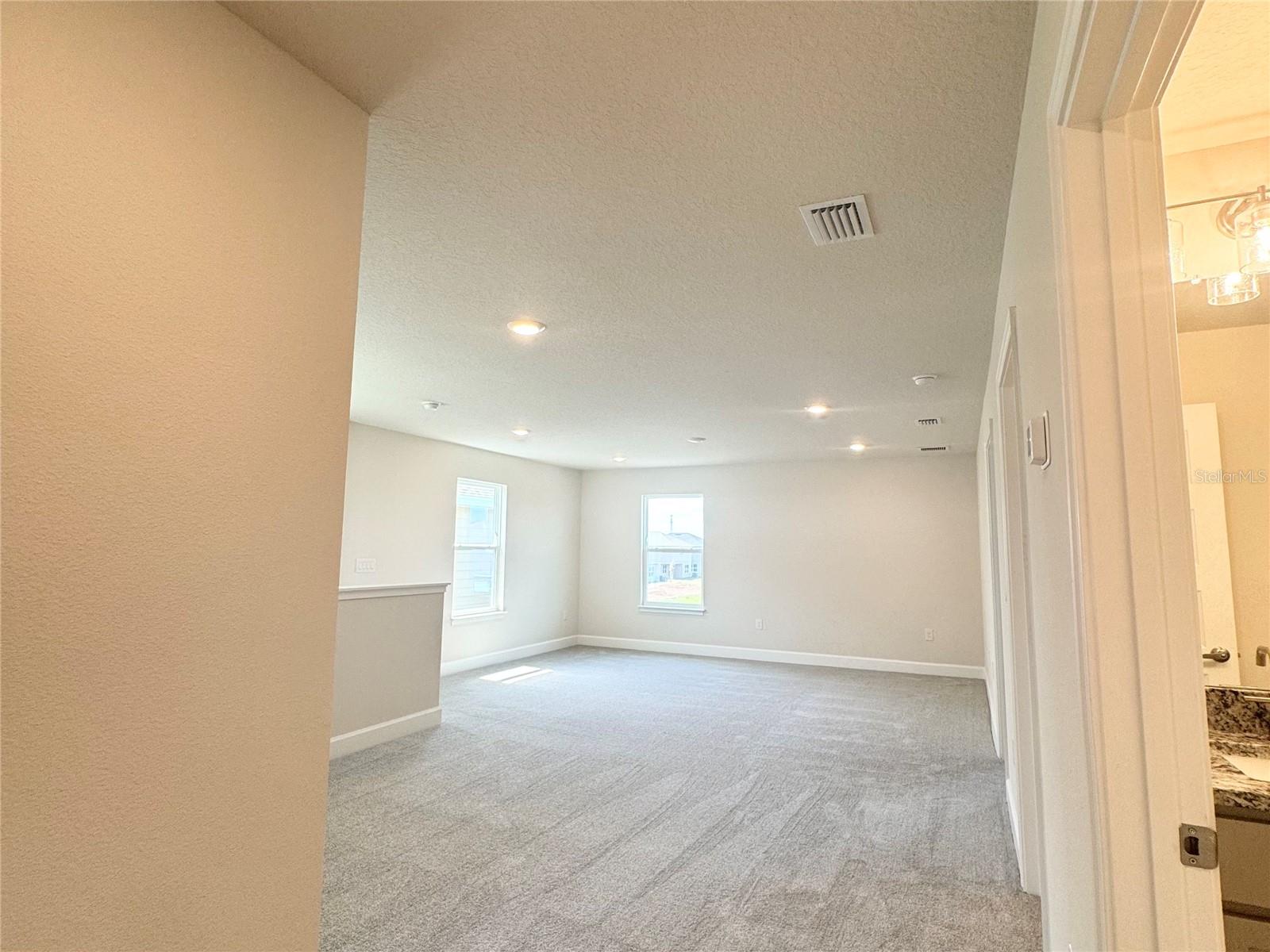 Image 39 of 52 For 4185 Sagefield Drive