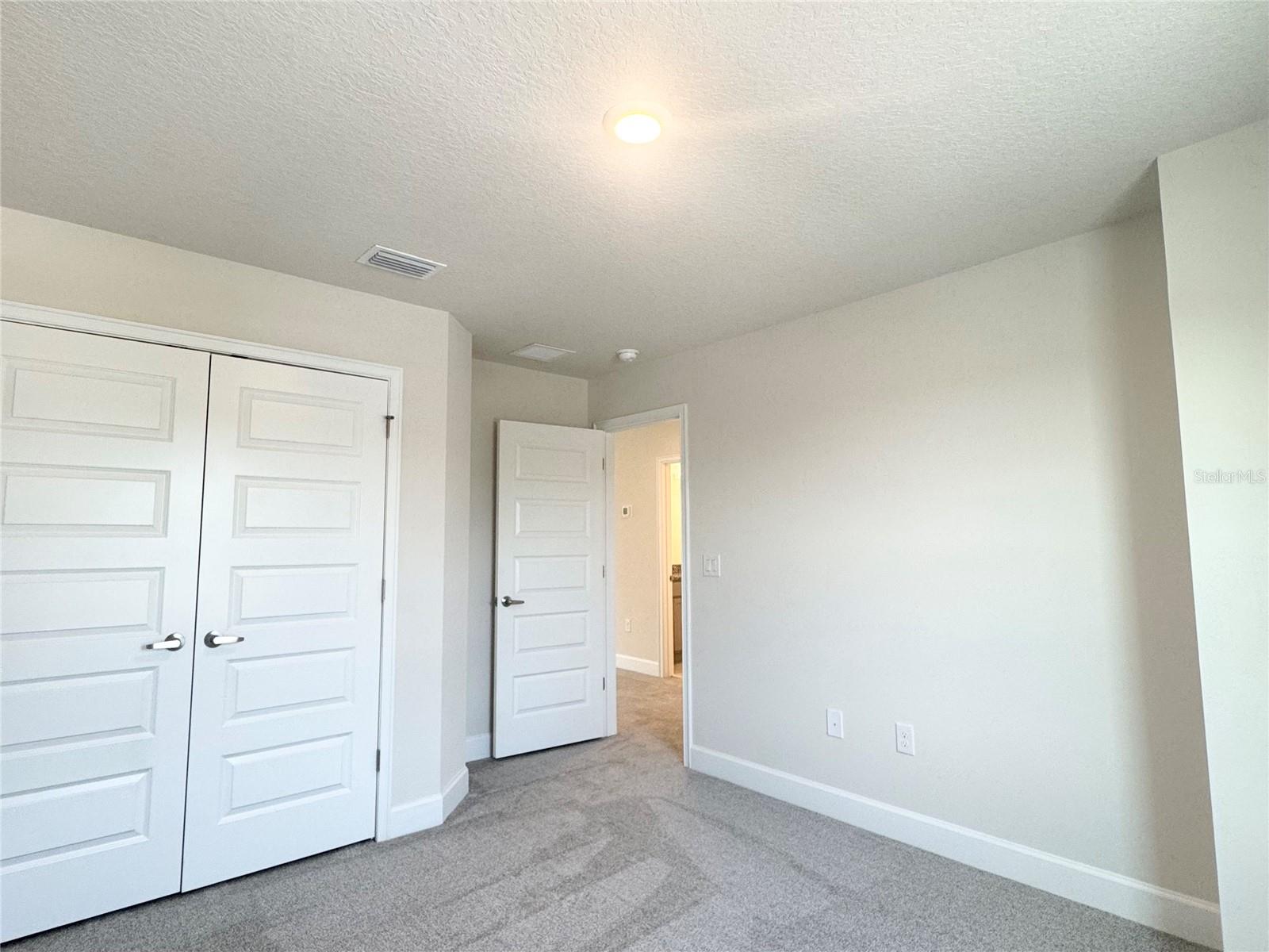 Image 40 of 52 For 4185 Sagefield Drive