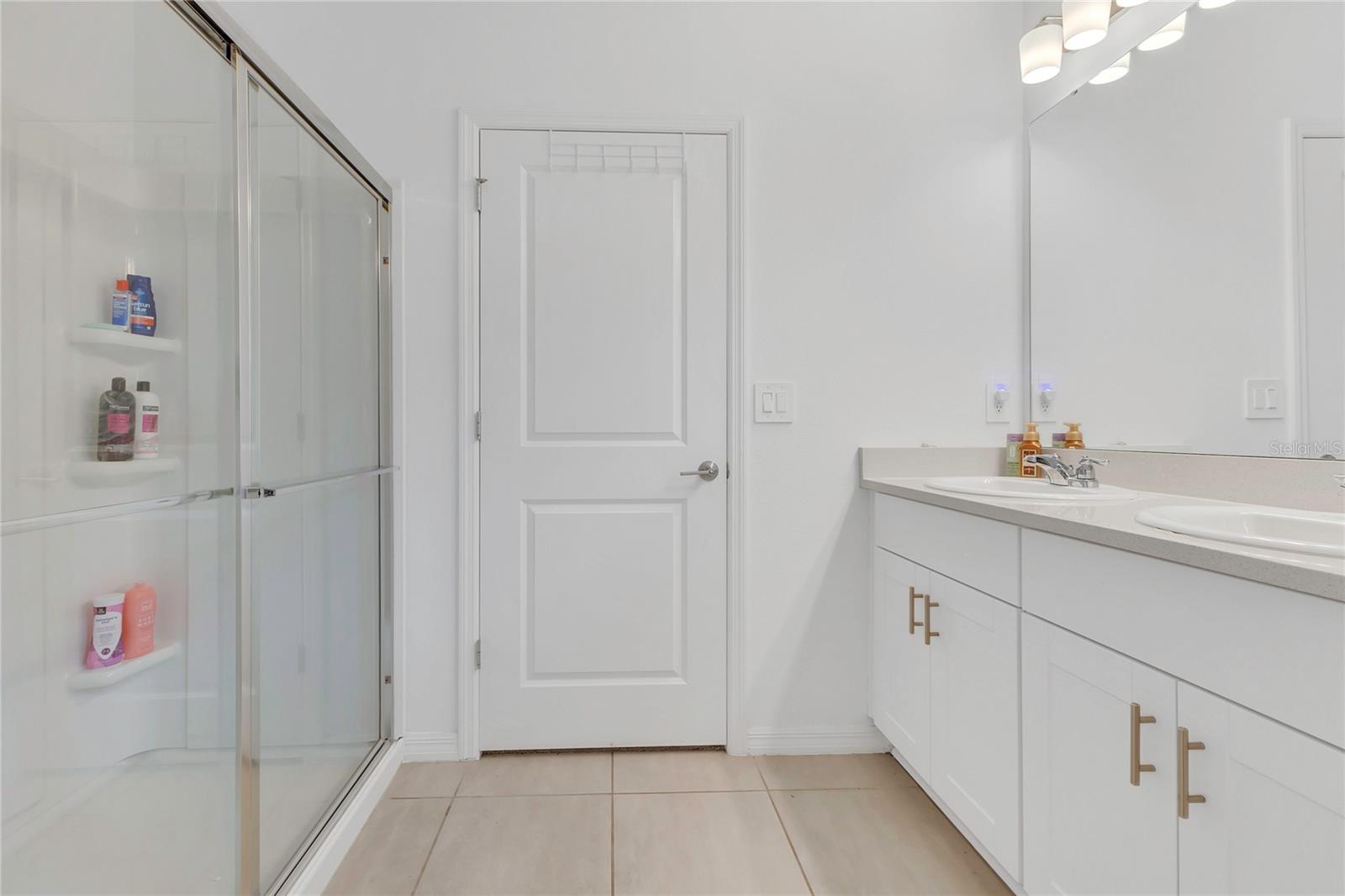 Image 20 of 25 For 1312 Axel Graeson Avenue