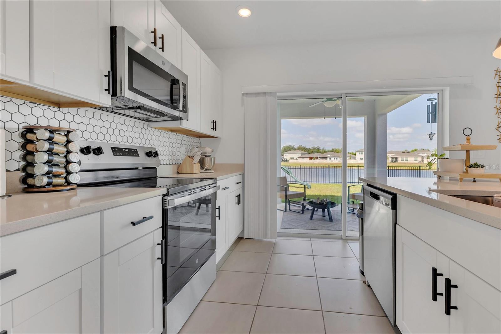 Image 9 of 25 For 1312 Axel Graeson Avenue