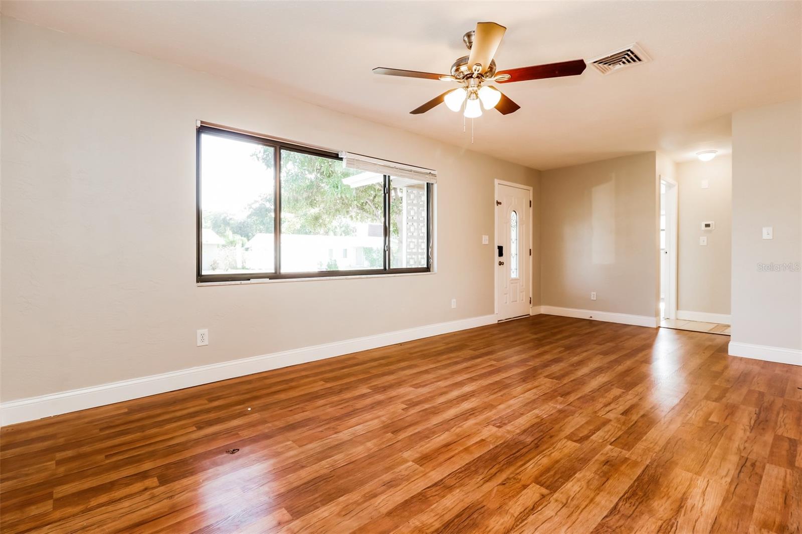 Image 3 of 16 For 9894 110th Lane