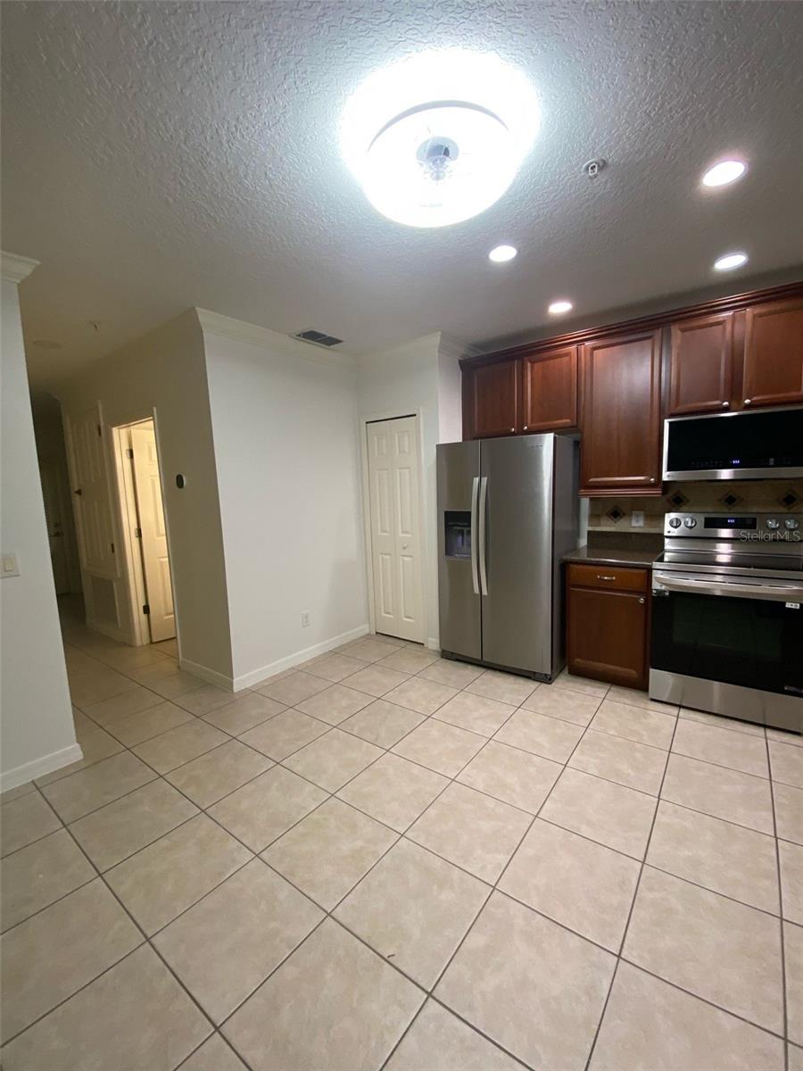 Image 5 of 29 For 9647 Tivoli Villa Drive