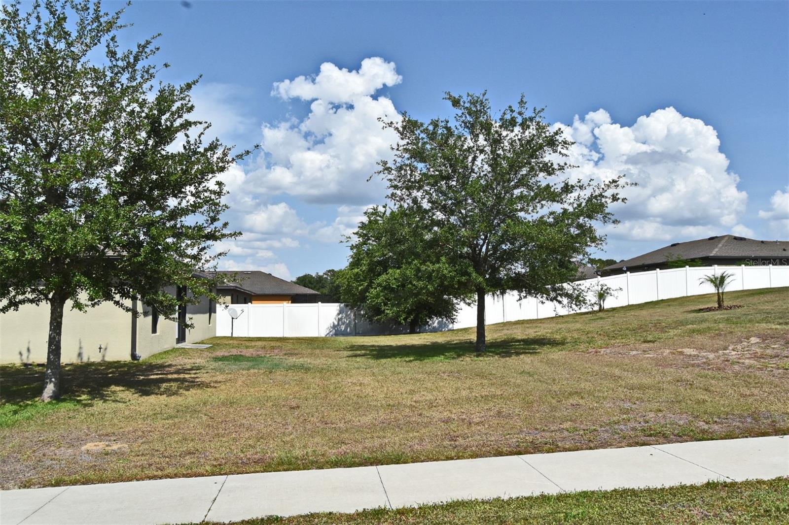 Image 32 of 33 For 35734 Rose Moss Avenue