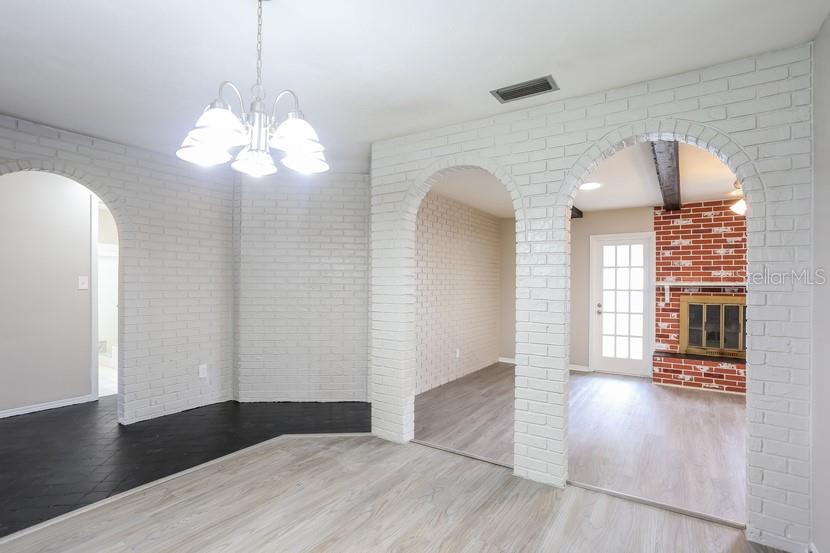Image 4 of 15 For 13600 Claredon Road
