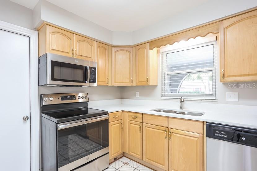 Image 6 of 15 For 13600 Claredon Road
