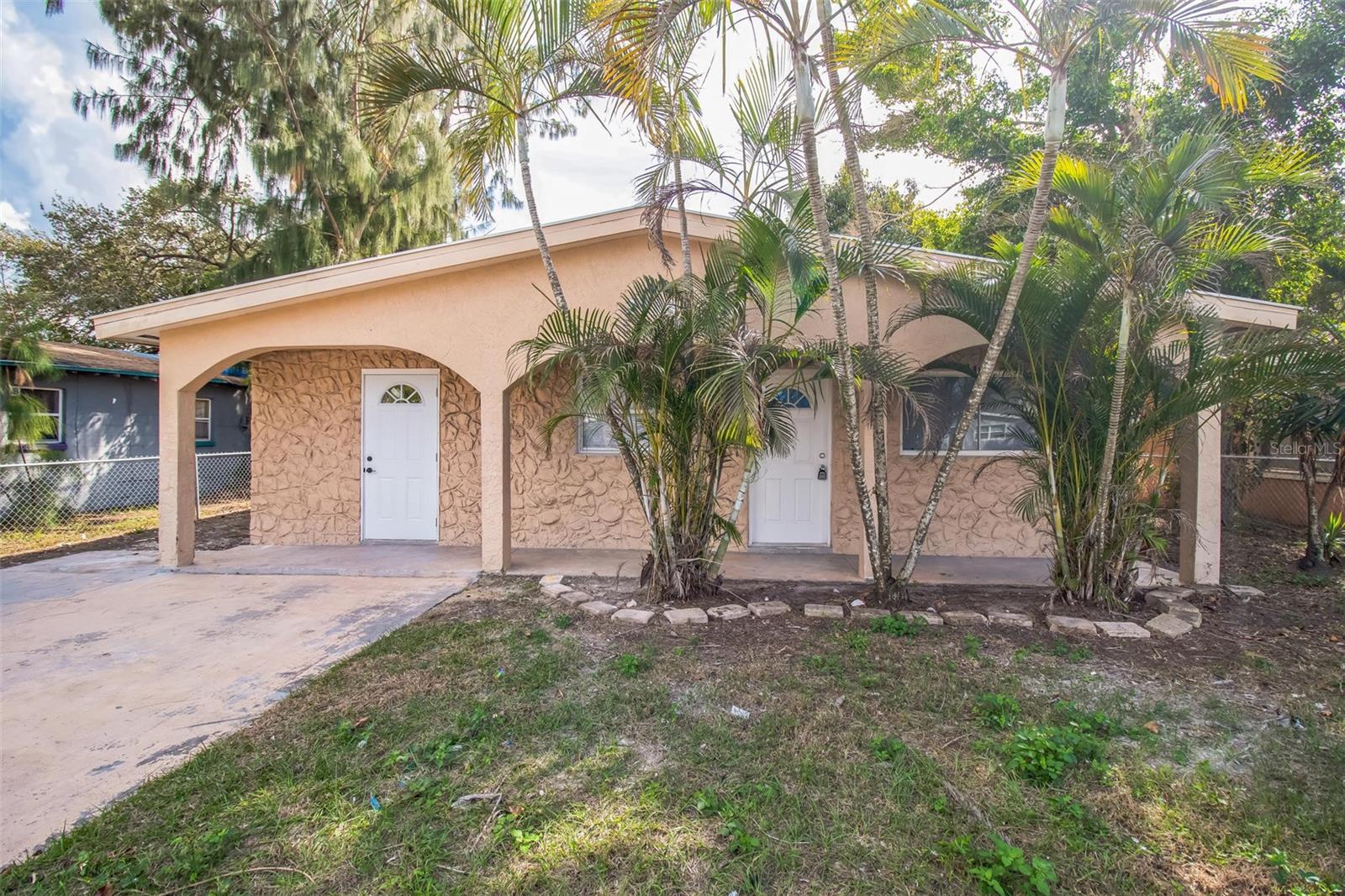 Details for 2938 Market Street, FORT MYERS, FL 33916