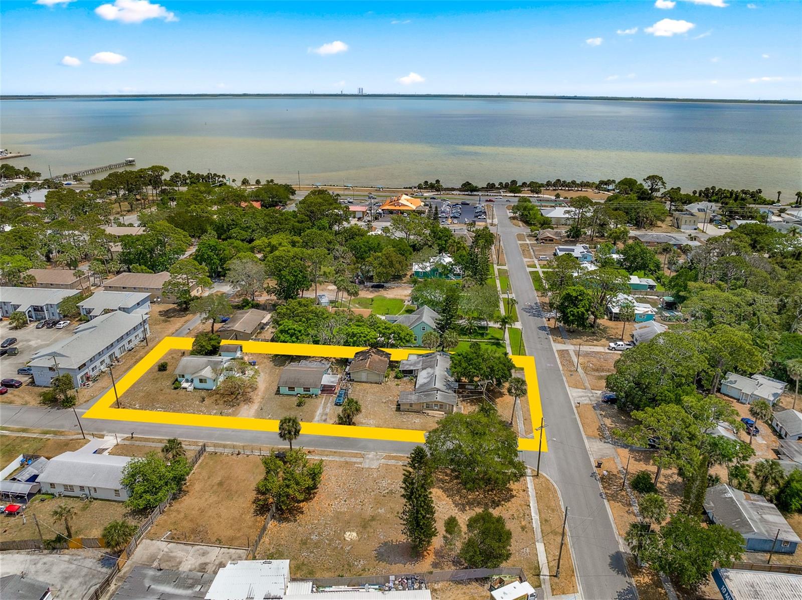 Image 2 of 65 For 4060 Coquina Avenue