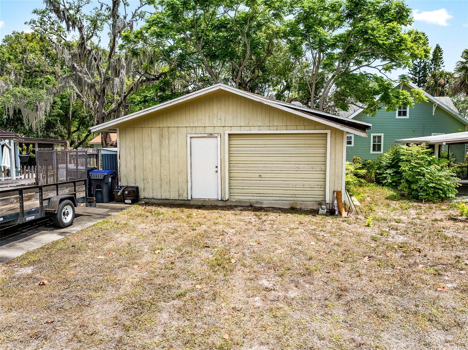 Image 23 of 65 For 4060 Coquina Avenue