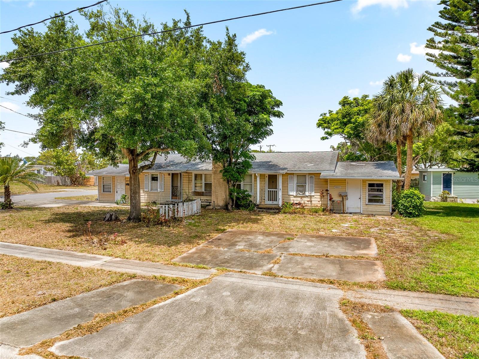 Image 31 of 65 For 4060 Coquina Avenue