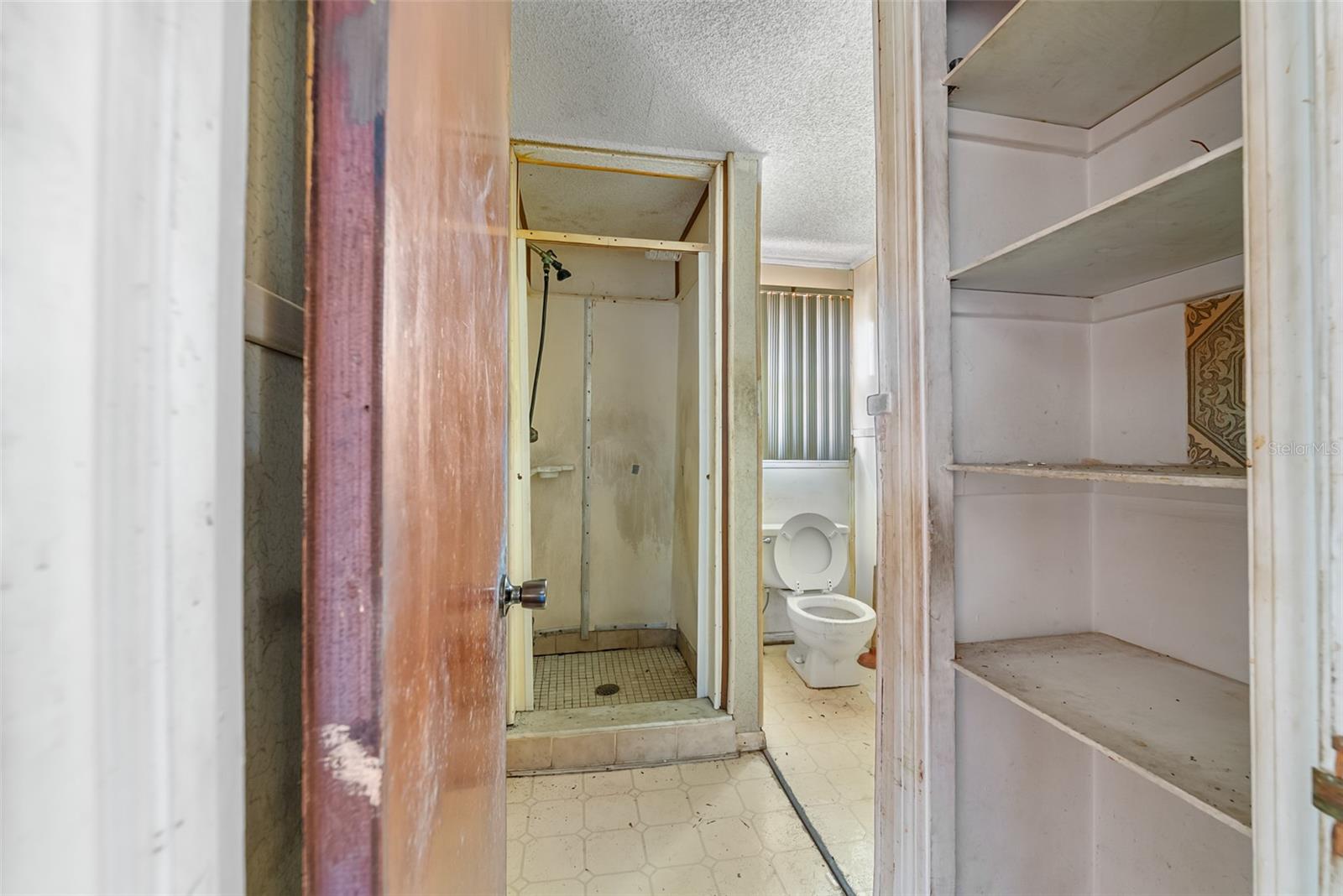 Image 42 of 65 For 4060 Coquina Avenue