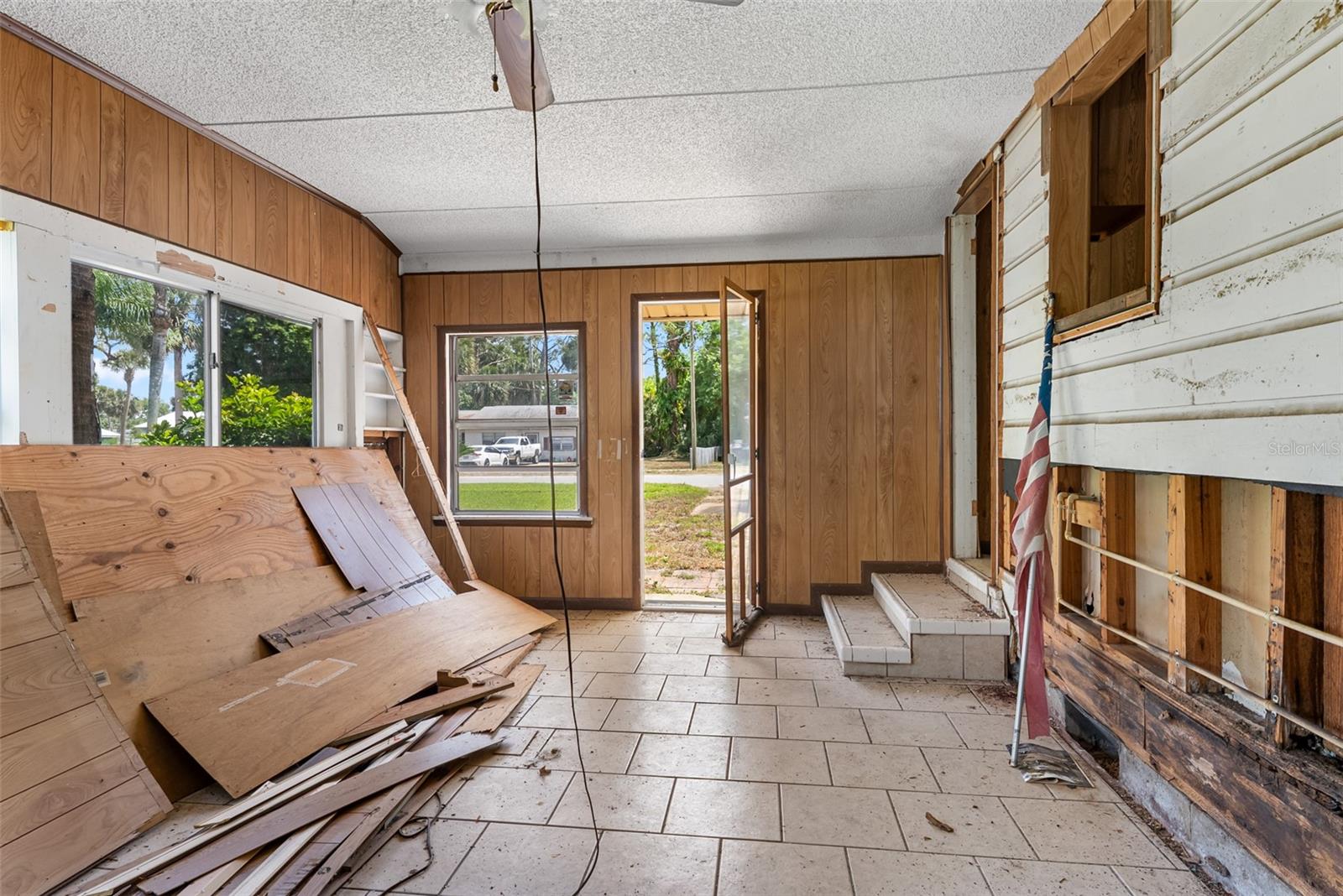 Image 55 of 65 For 4060 Coquina Avenue