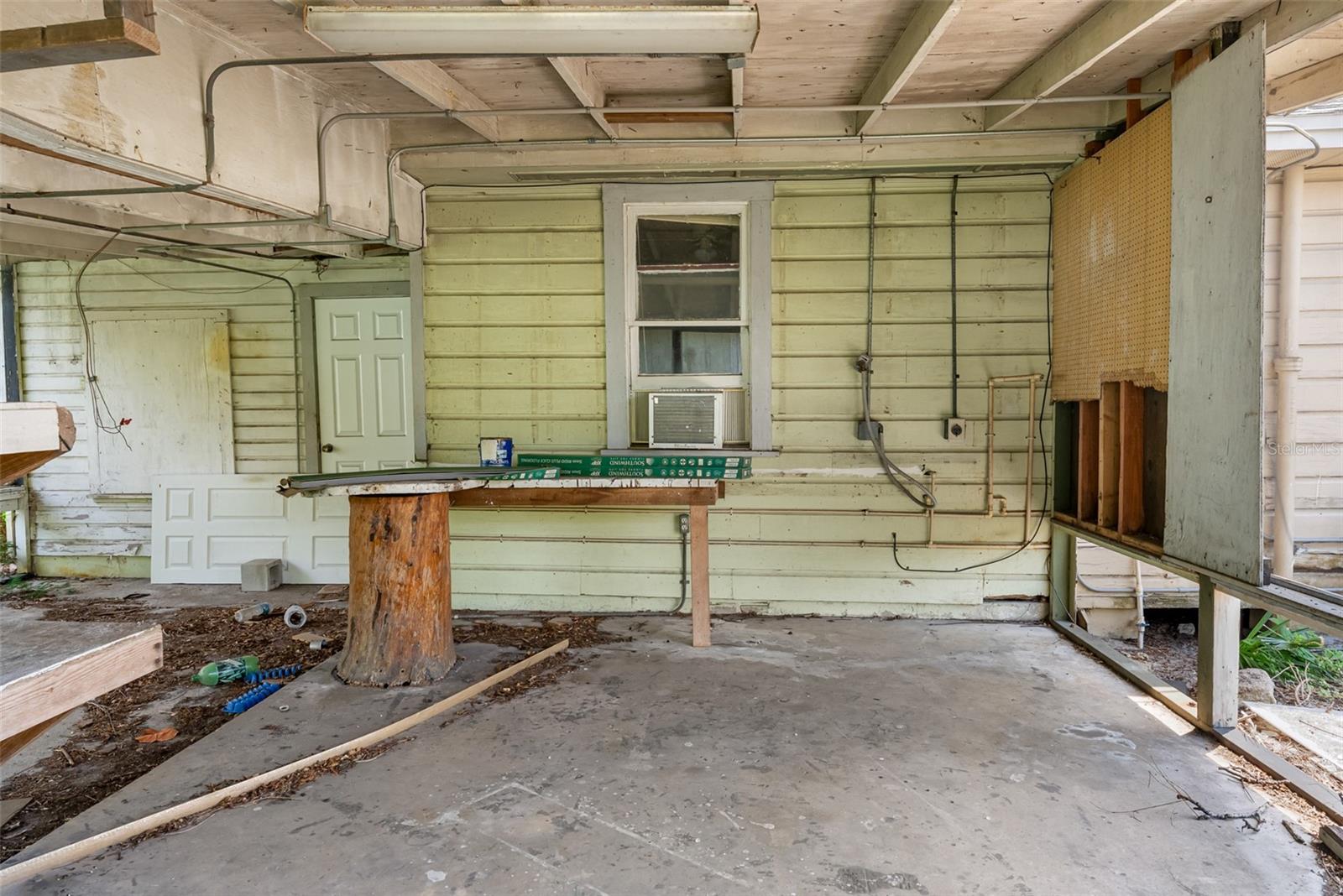Image 58 of 65 For 4060 Coquina Avenue