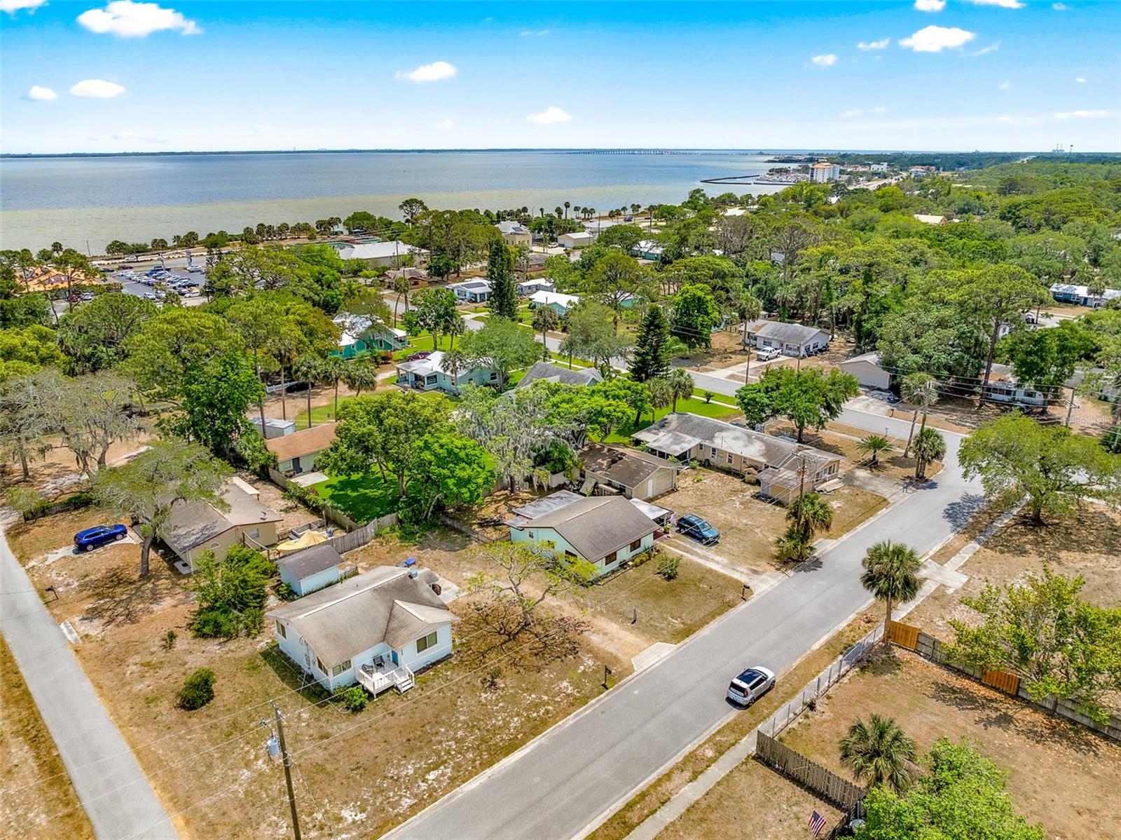 Image 9 of 65 For 4060 Coquina Avenue