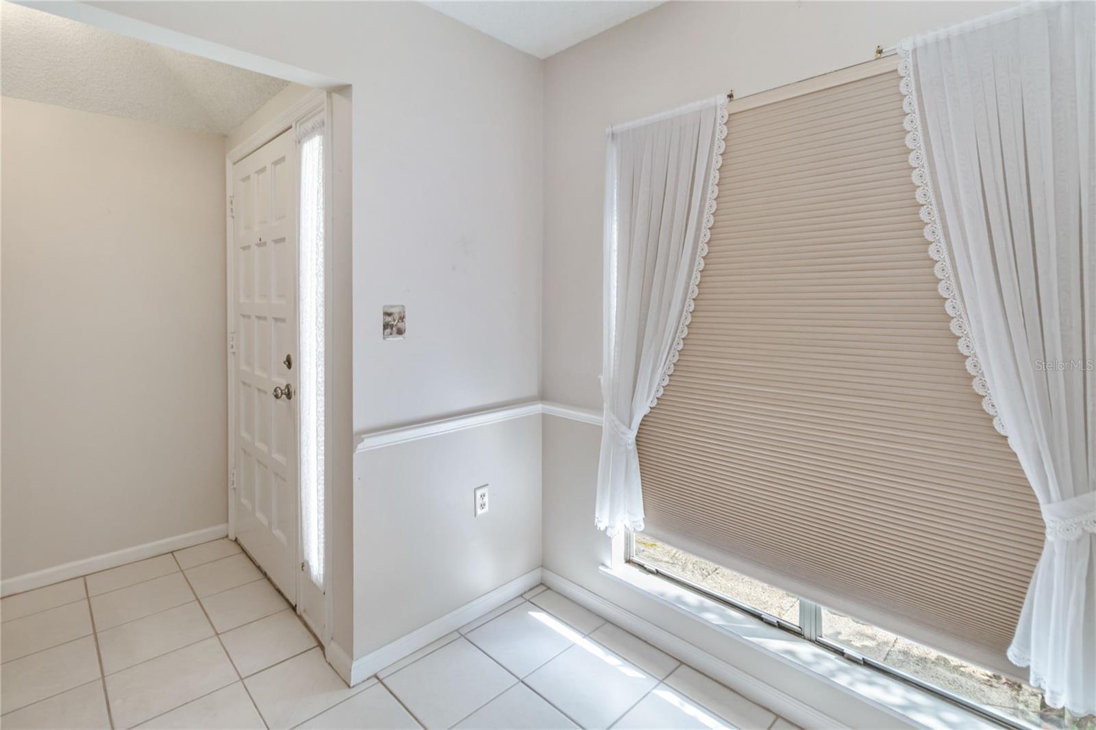 Image 11 of 26 For 262 Sabal Palm Place