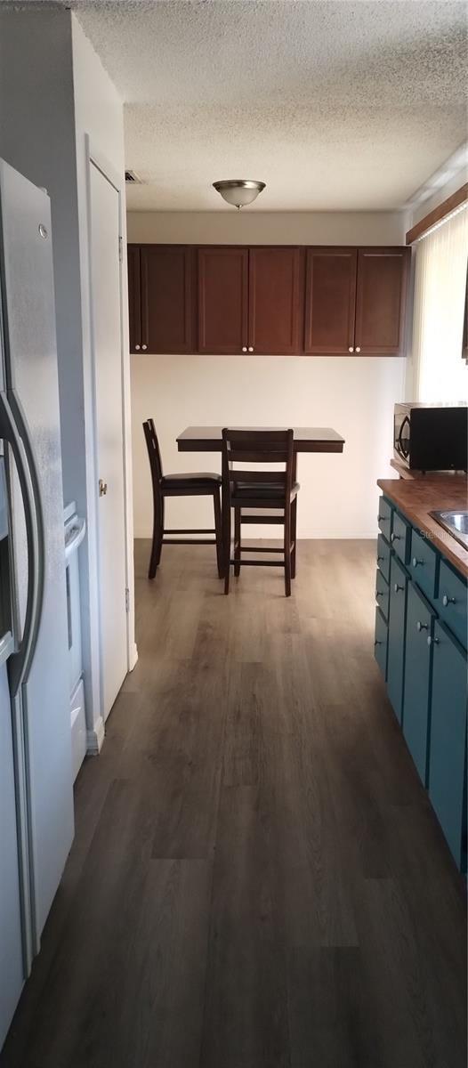 Image 4 of 23 For 9315 9th Avenue