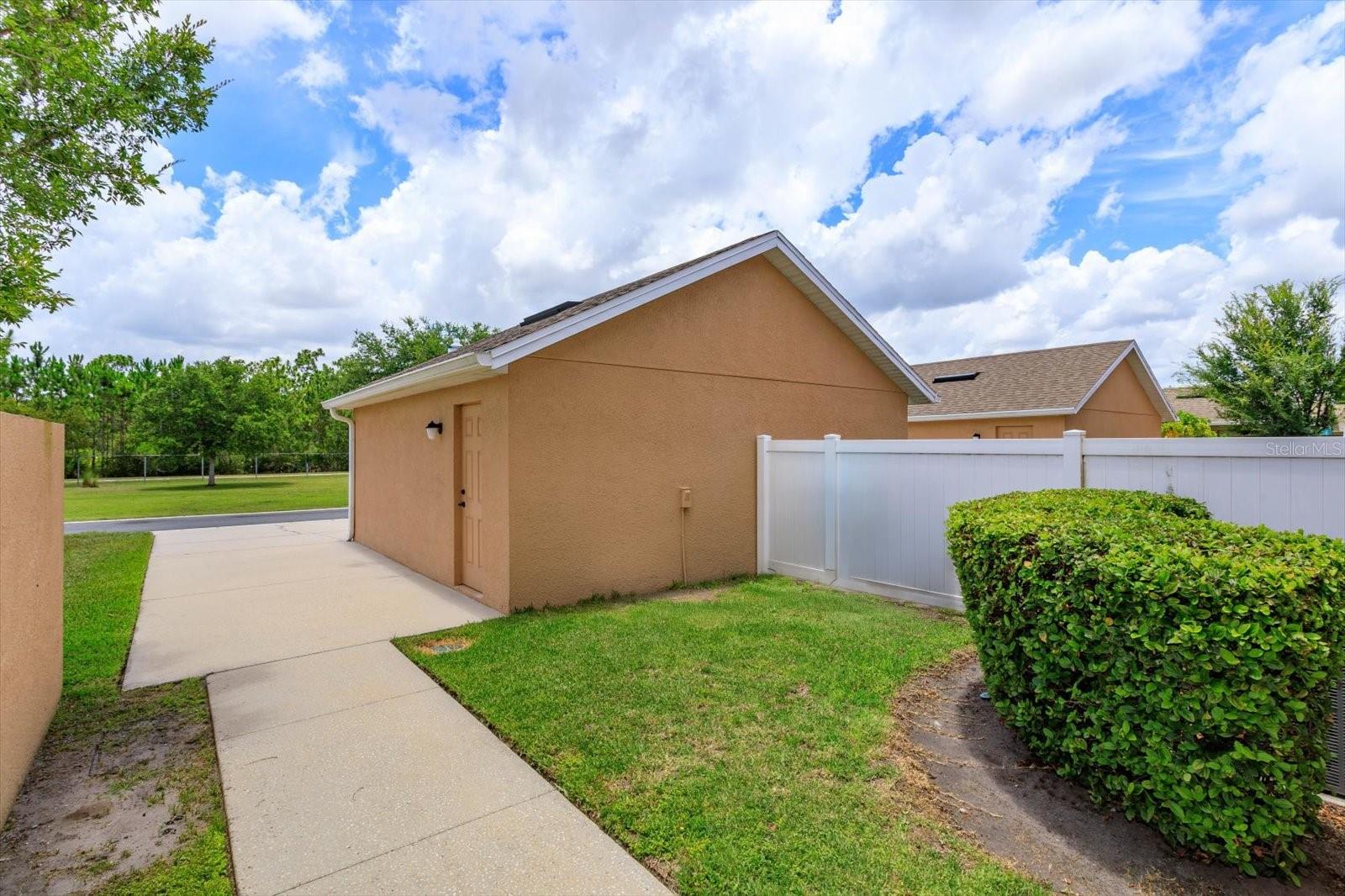 Image 22 of 24 For 10128 Hartford Maroon Road