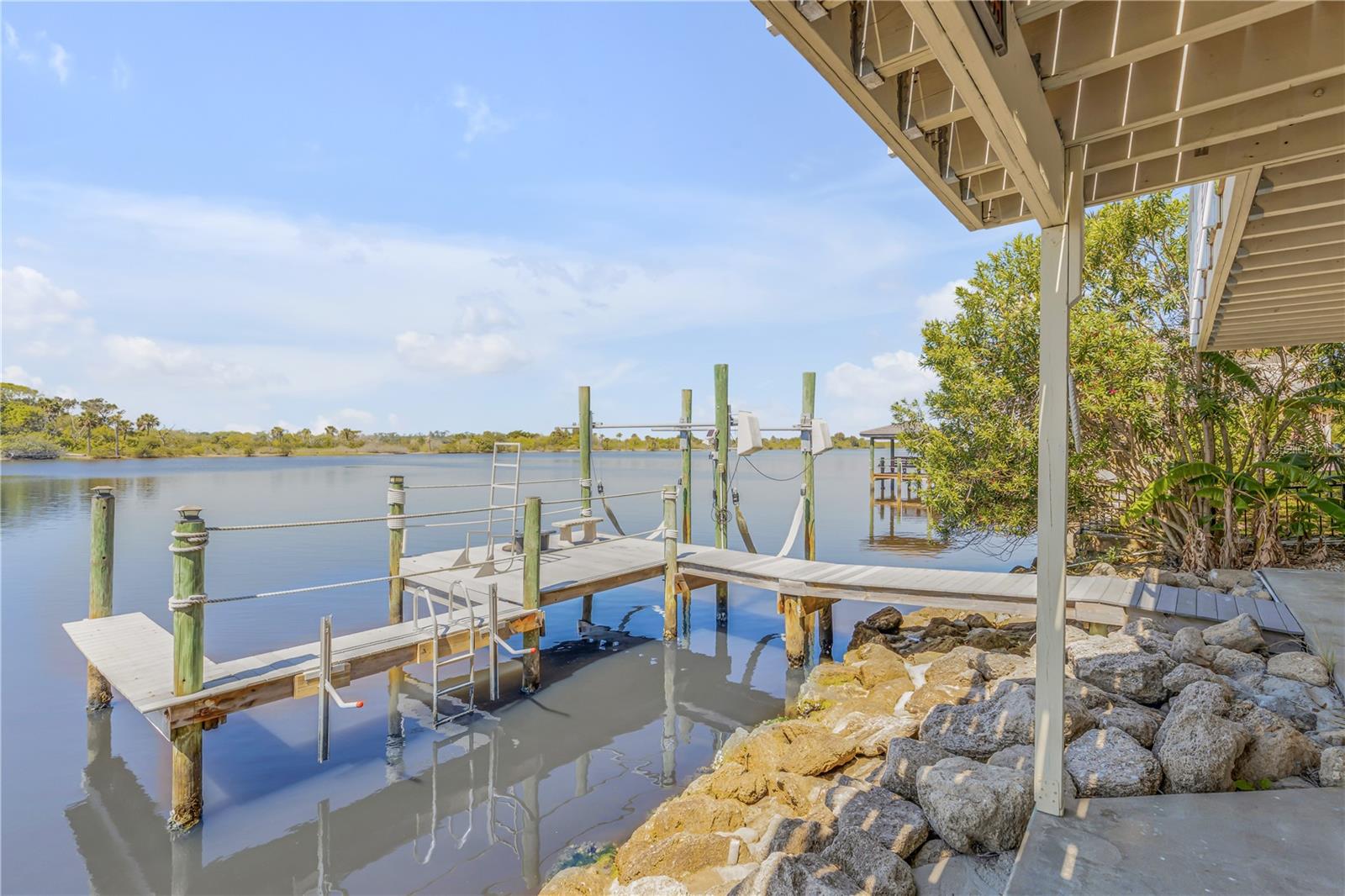 Image 35 of 45 For 2384 John Anderson Drive