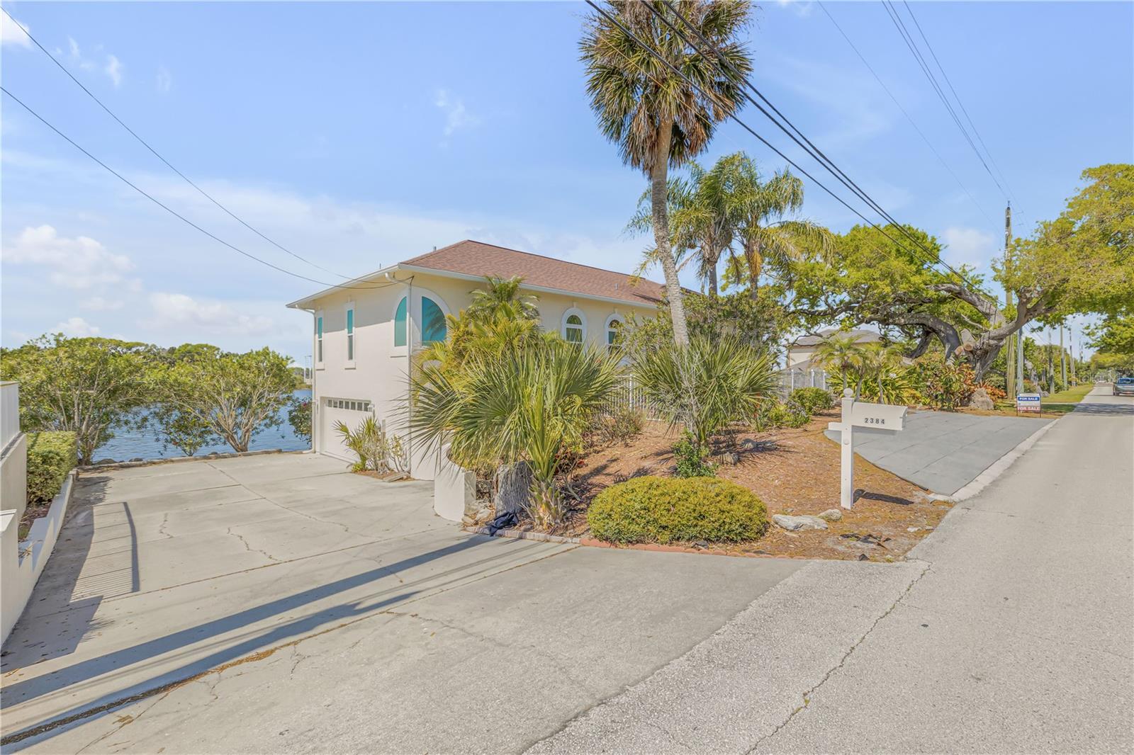 Image 7 of 45 For 2384 John Anderson Drive