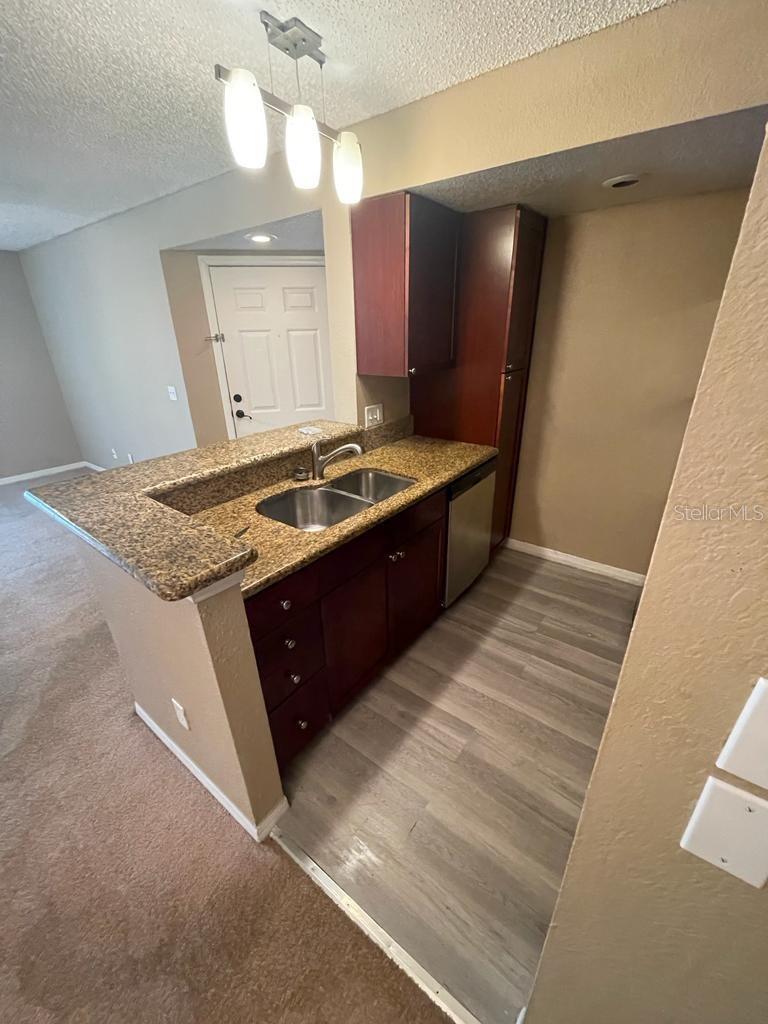 Image 6 of 42 For 5164 Conroy Road 1526