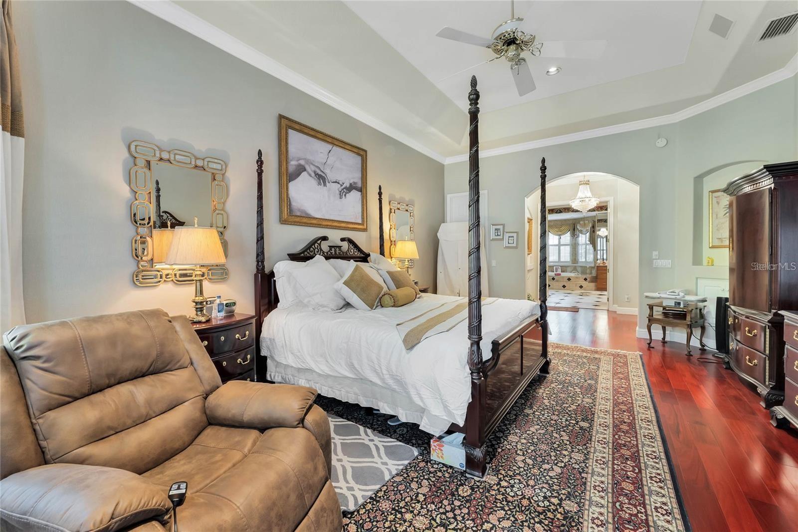 Image 11 of 36 For 9331 Southern Breeze Drive