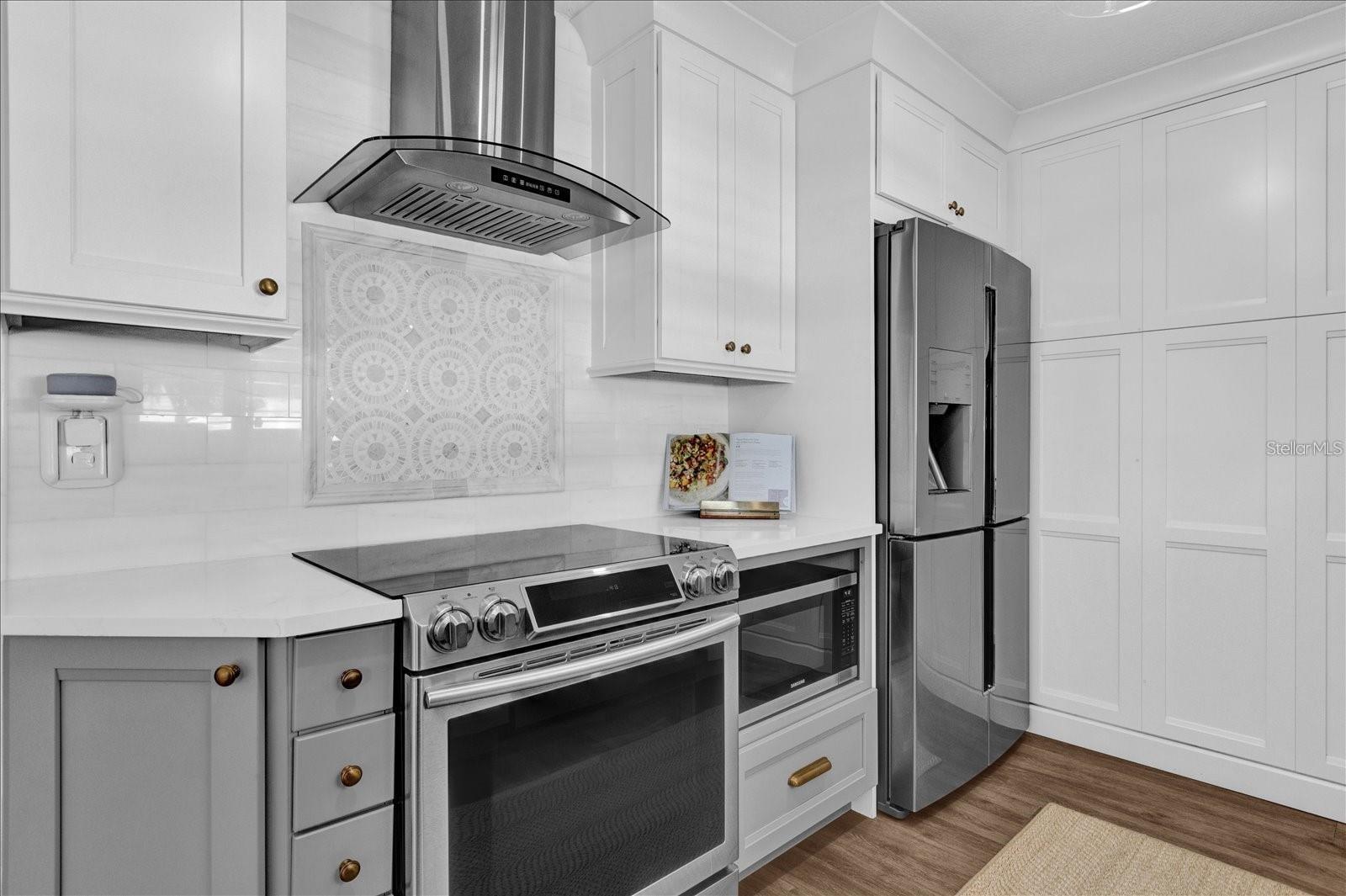 Image 13 of 70 For 5205 Saint Regis Place
