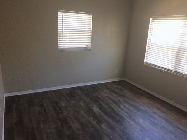 Image 10 of 30 For 1100 59th Avenue N