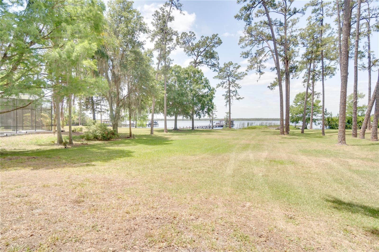 Image 31 of 45 For 12454 Lake Mary Jane Road