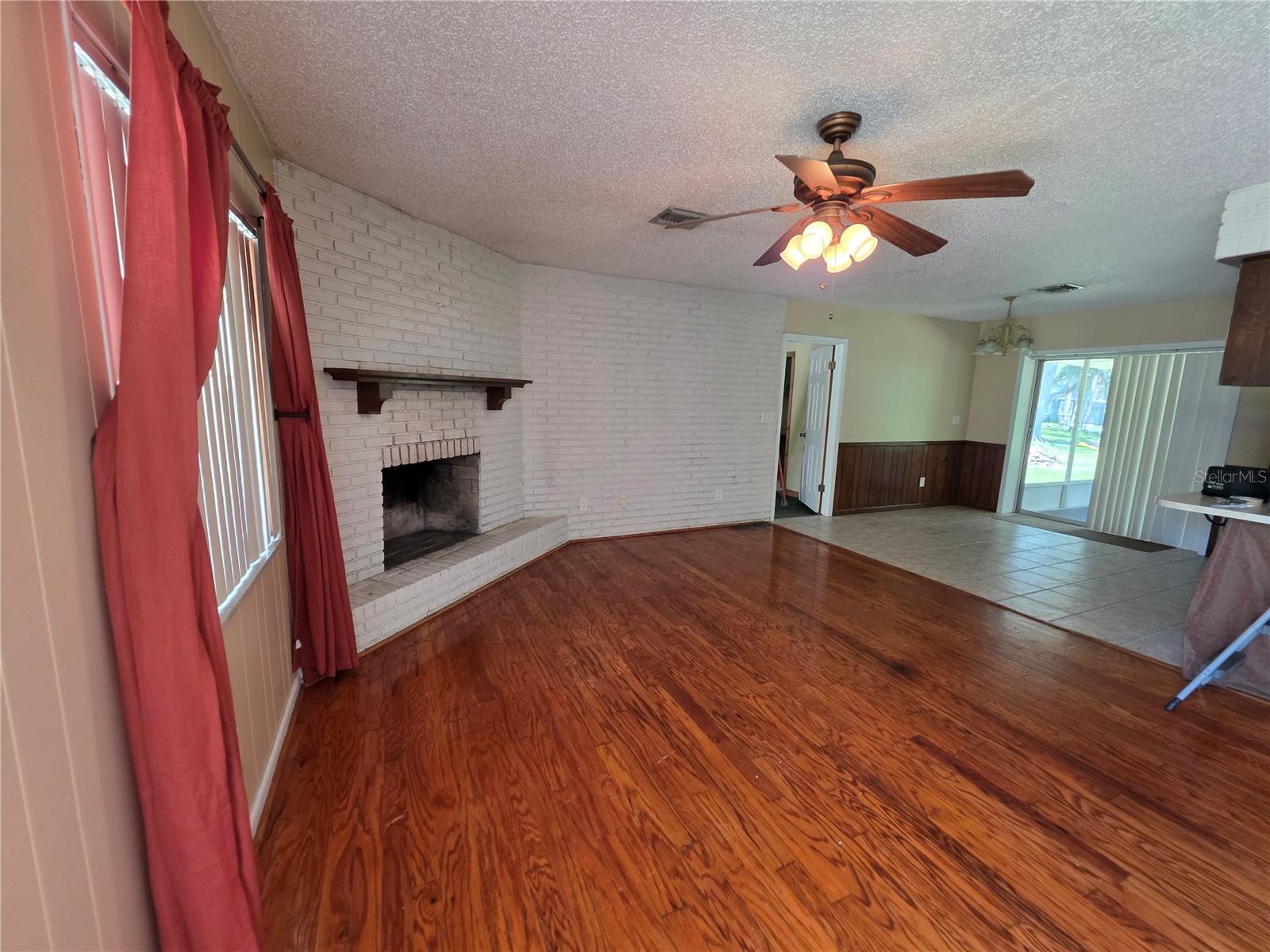 Image 10 of 35 For 11937 Hollis Lane