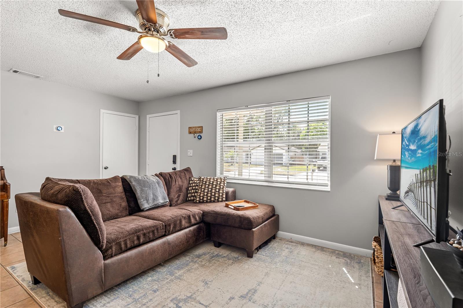 Image 2 of 21 For 2935 Arcata Lane
