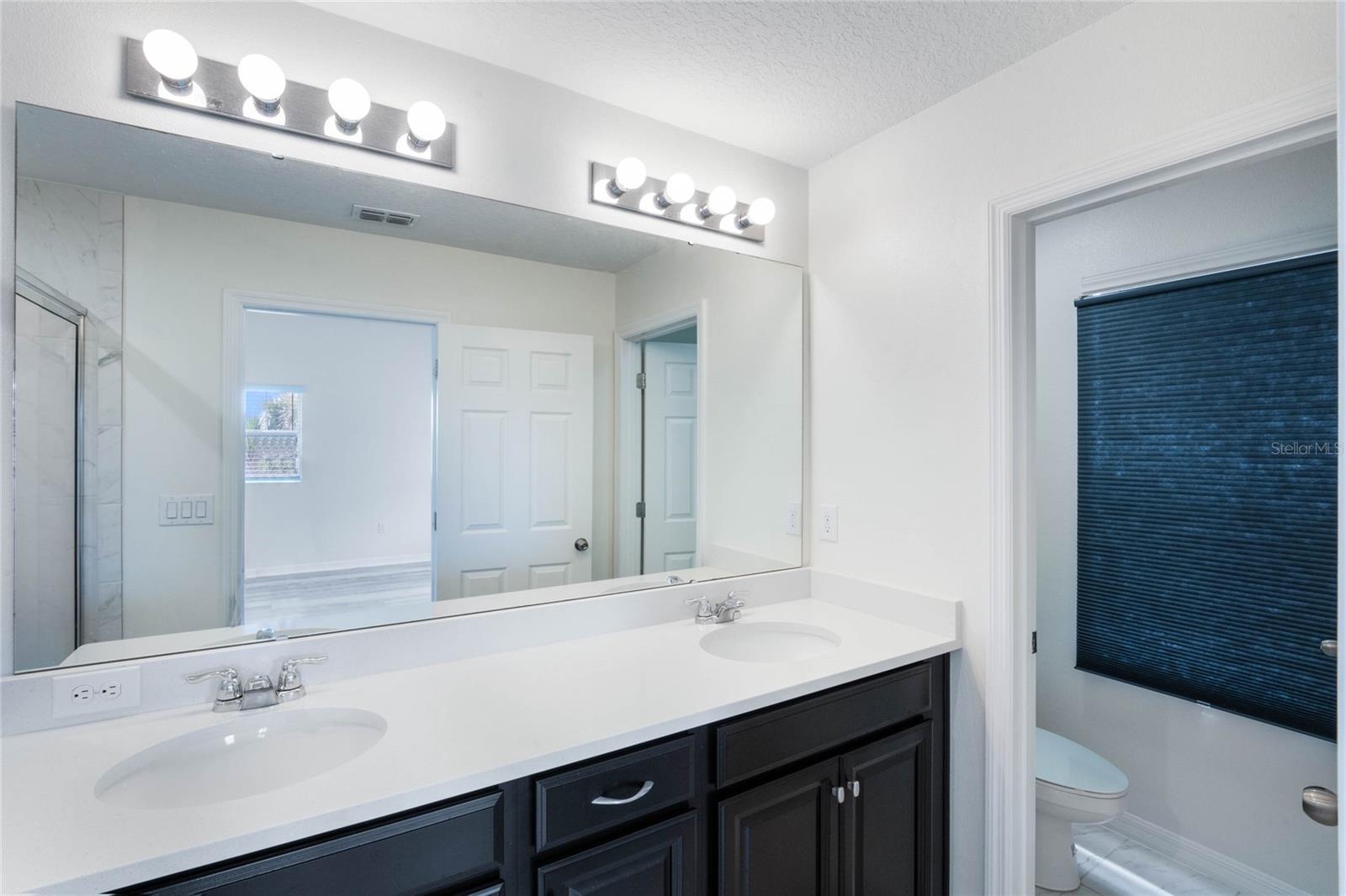 Image 11 of 26 For 9586 Poplar Ridge Avenue
