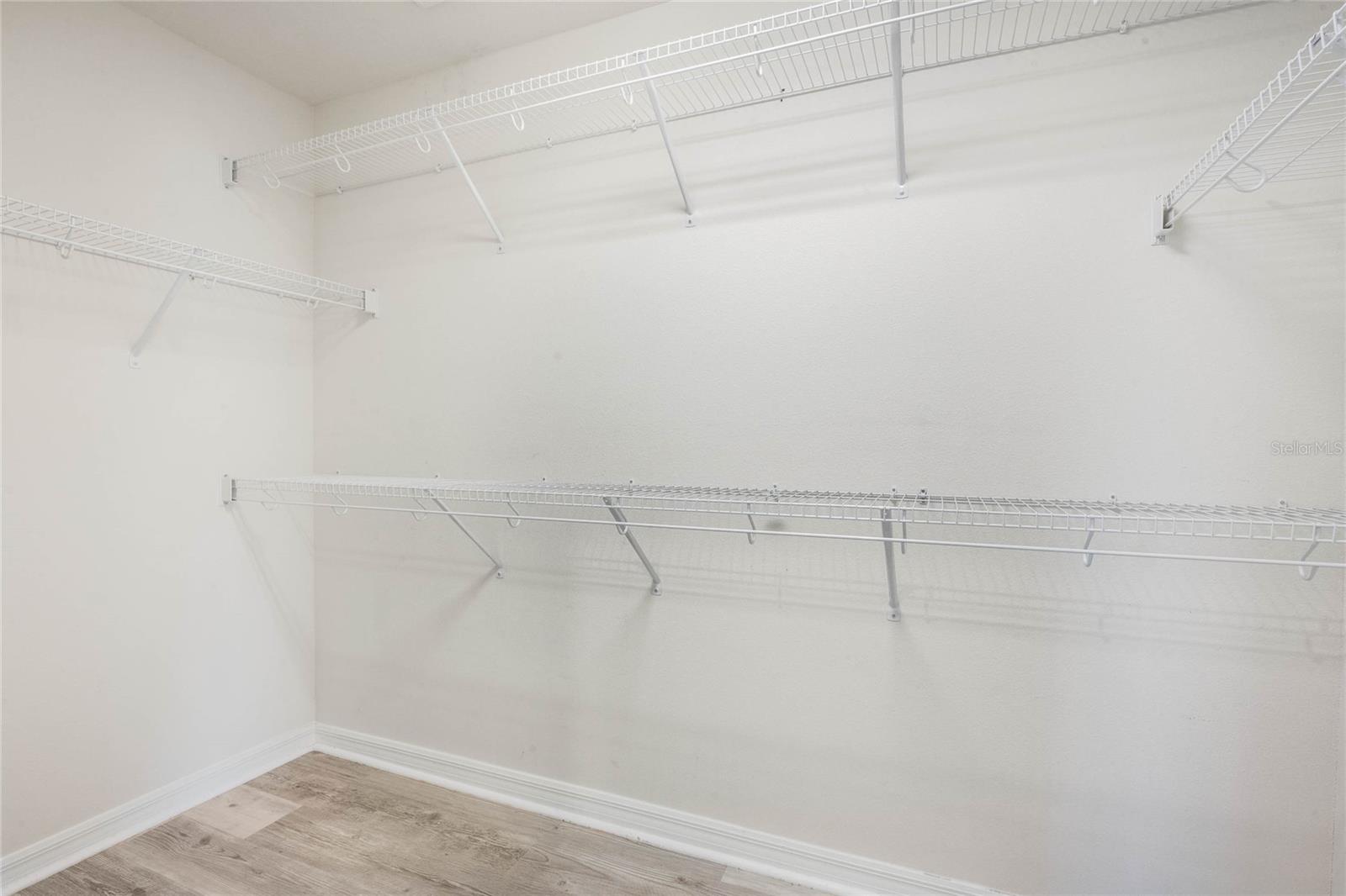 Image 13 of 26 For 9586 Poplar Ridge Avenue