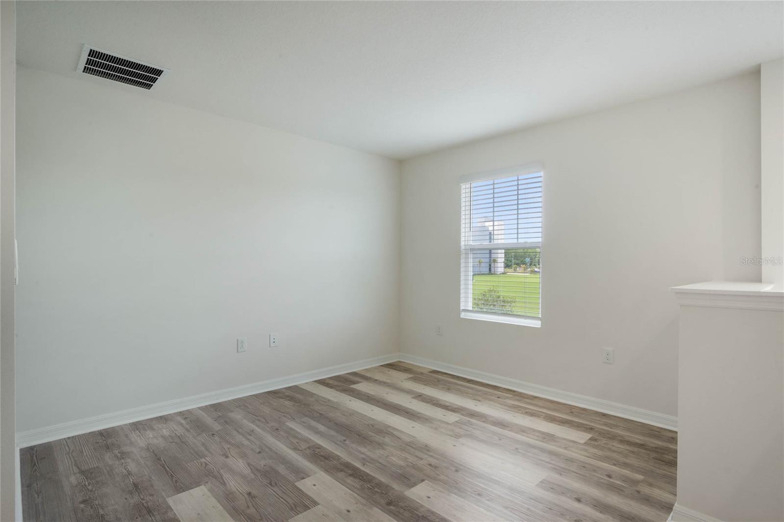 Image 14 of 26 For 9586 Poplar Ridge Avenue