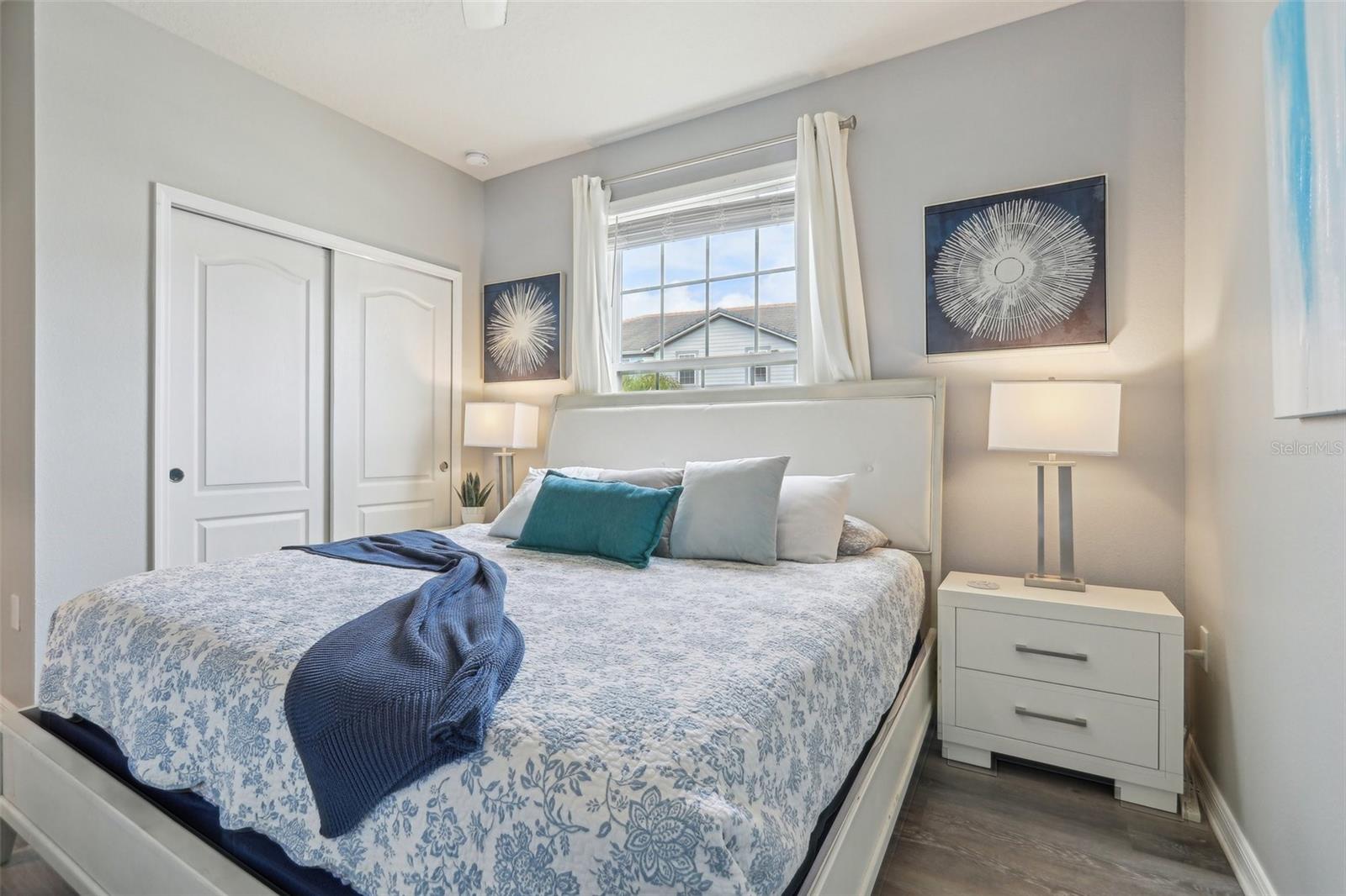 Image 20 of 70 For 7554 Oak Spring Lane