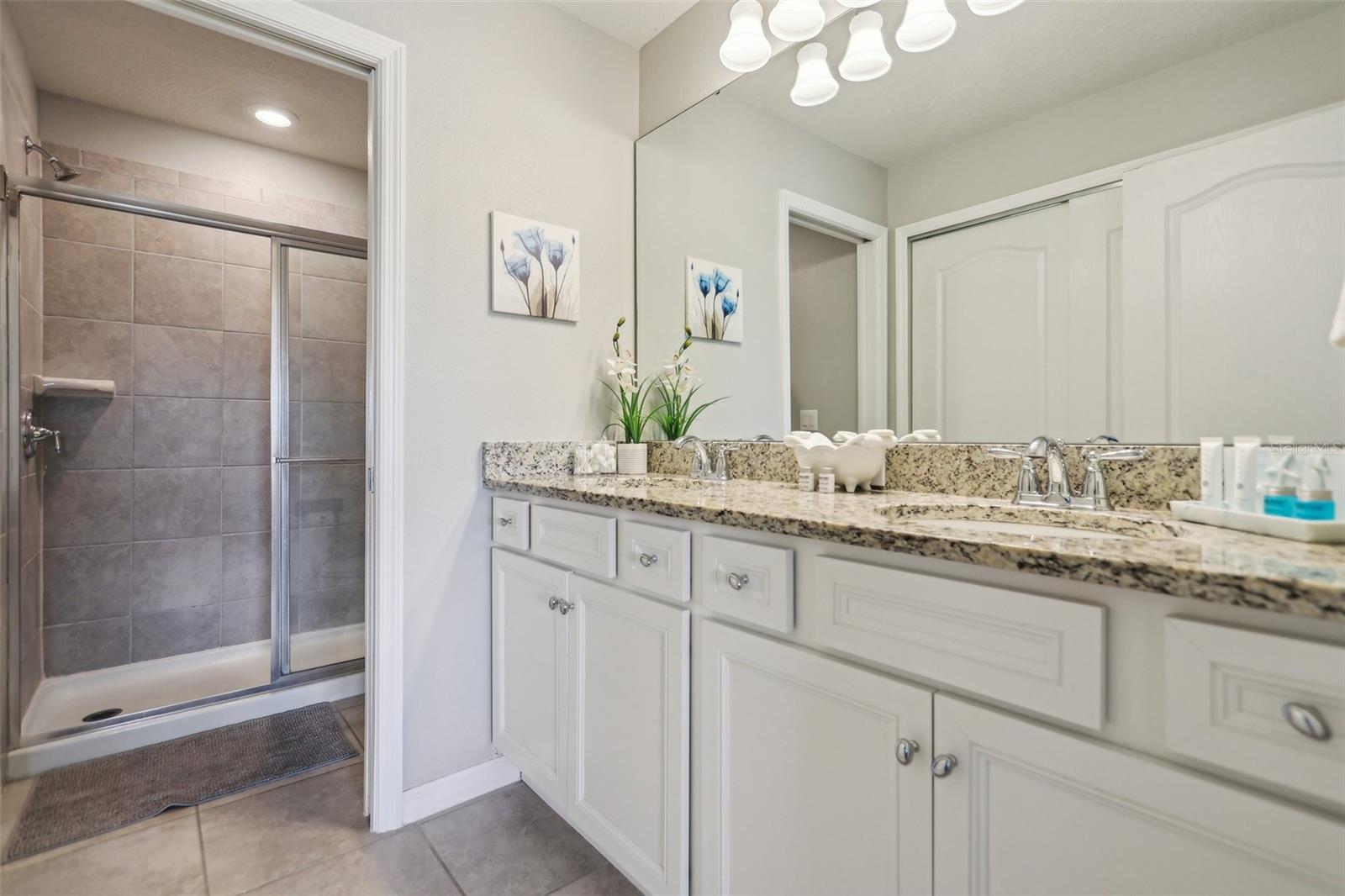 Image 41 of 70 For 7554 Oak Spring Lane