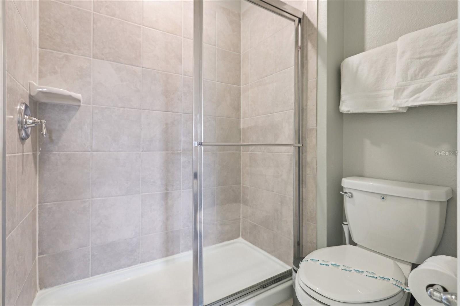 Image 42 of 70 For 7554 Oak Spring Lane