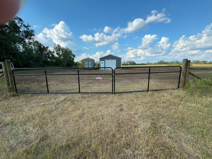 Details for 16498 221st Road, LIVE OAK, FL 32060