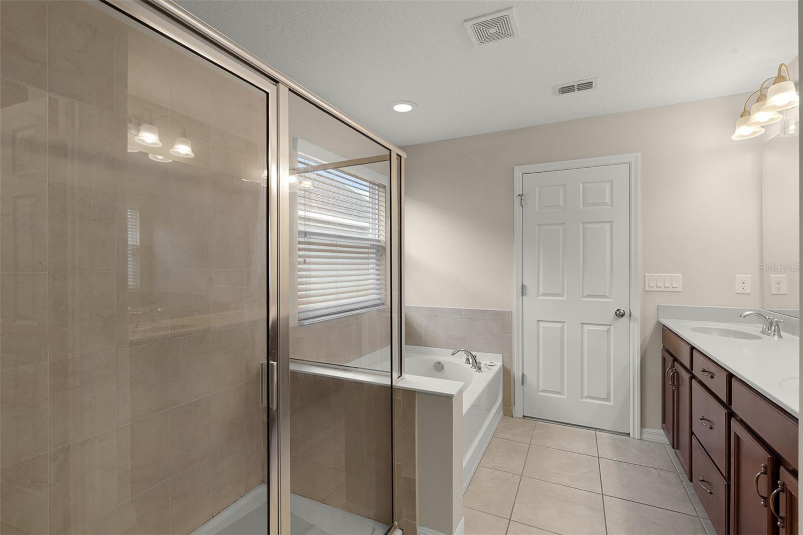 Image 16 of 31 For 8554 Tallfield Avenue