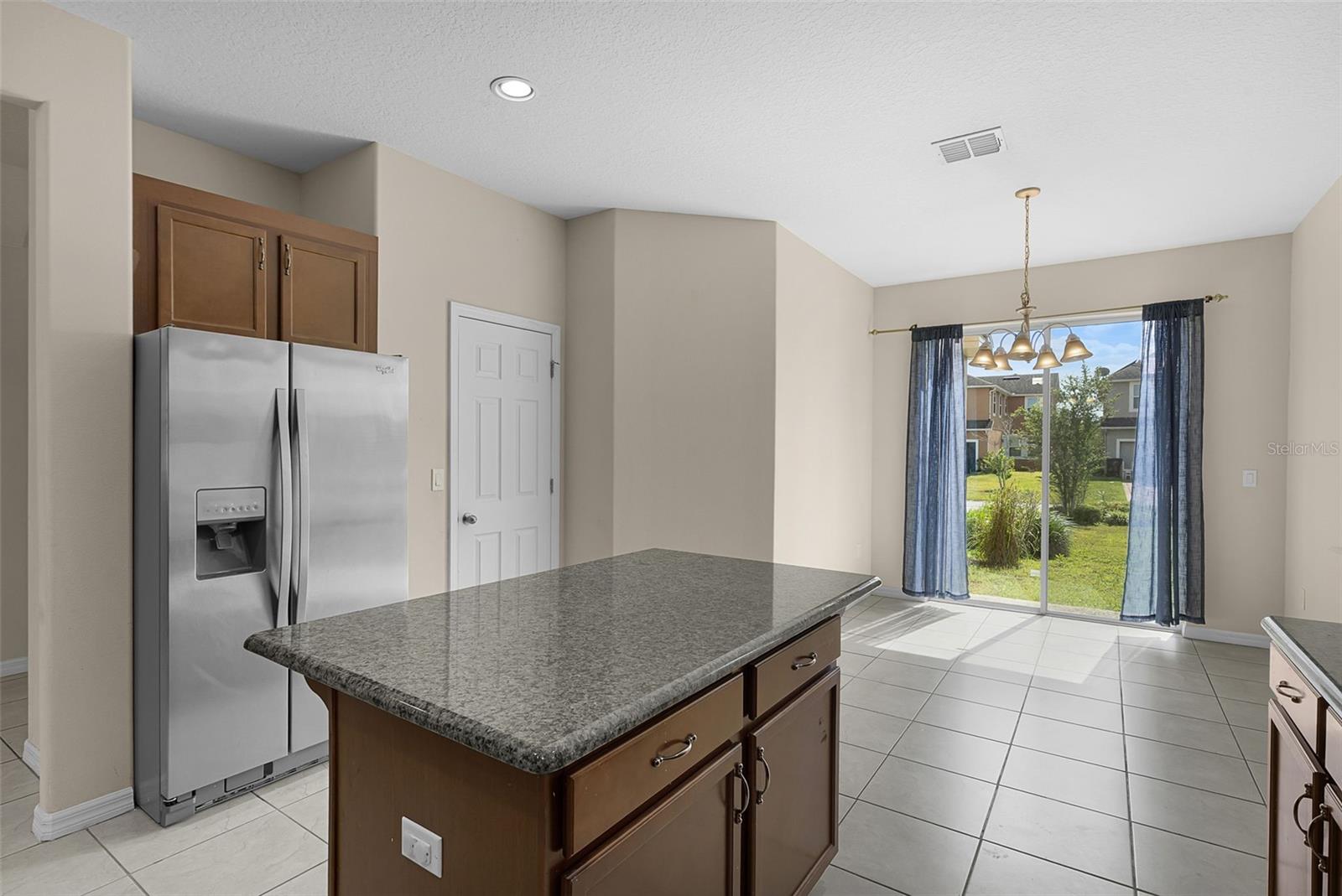 Image 6 of 31 For 8554 Tallfield Avenue