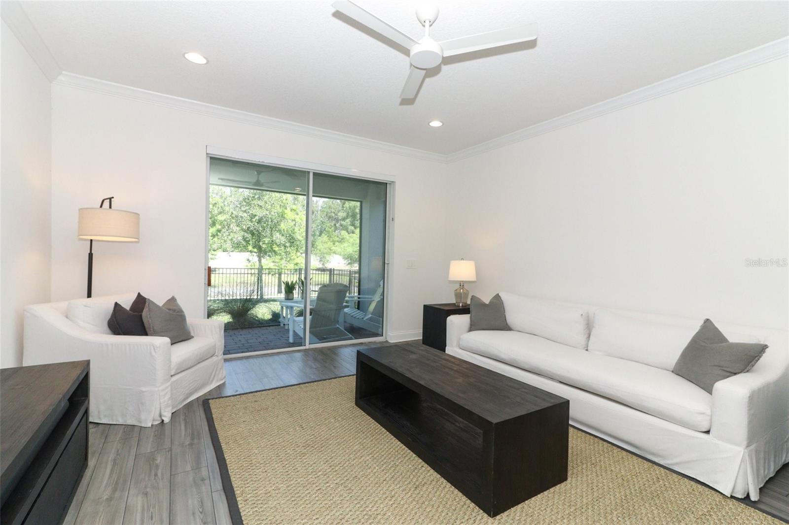 Image 13 of 63 For 4548 Dulwik Place