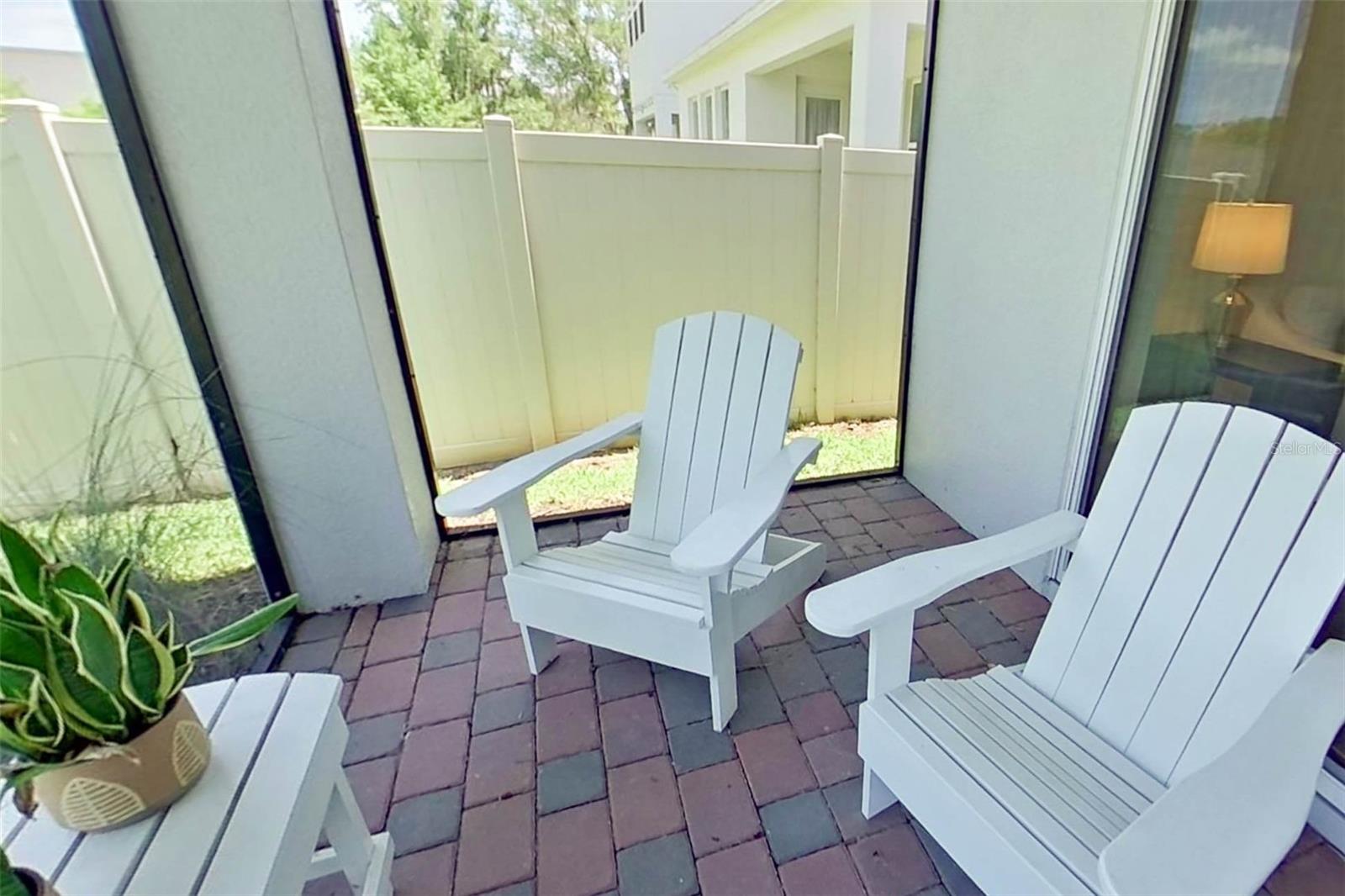 Image 30 of 63 For 4548 Dulwik Place