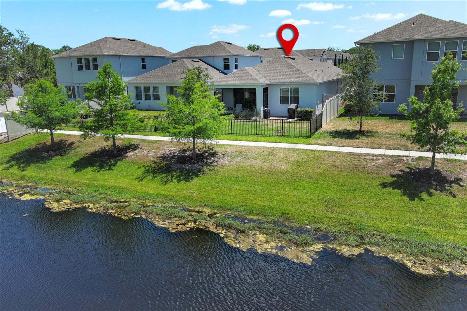 Image 36 of 63 For 4548 Dulwik Place