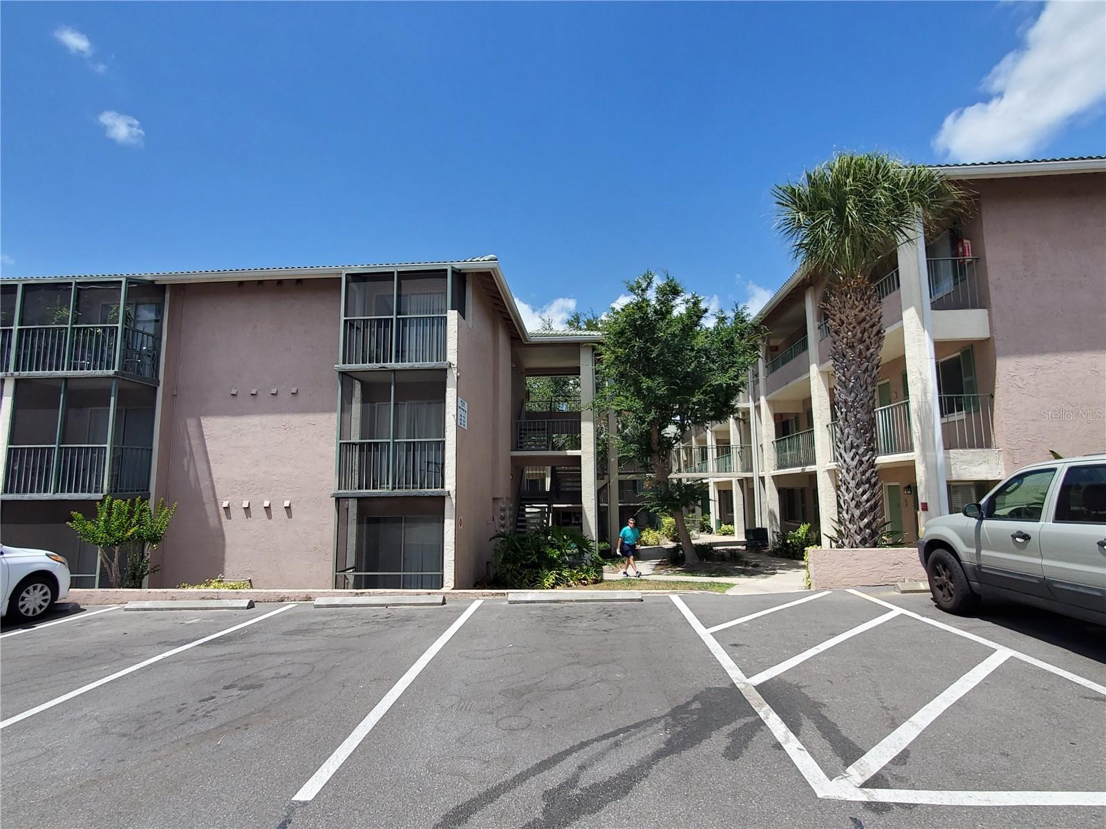 Details for 131 Water Front Way 200, ALTAMONTE SPRINGS, FL 32701