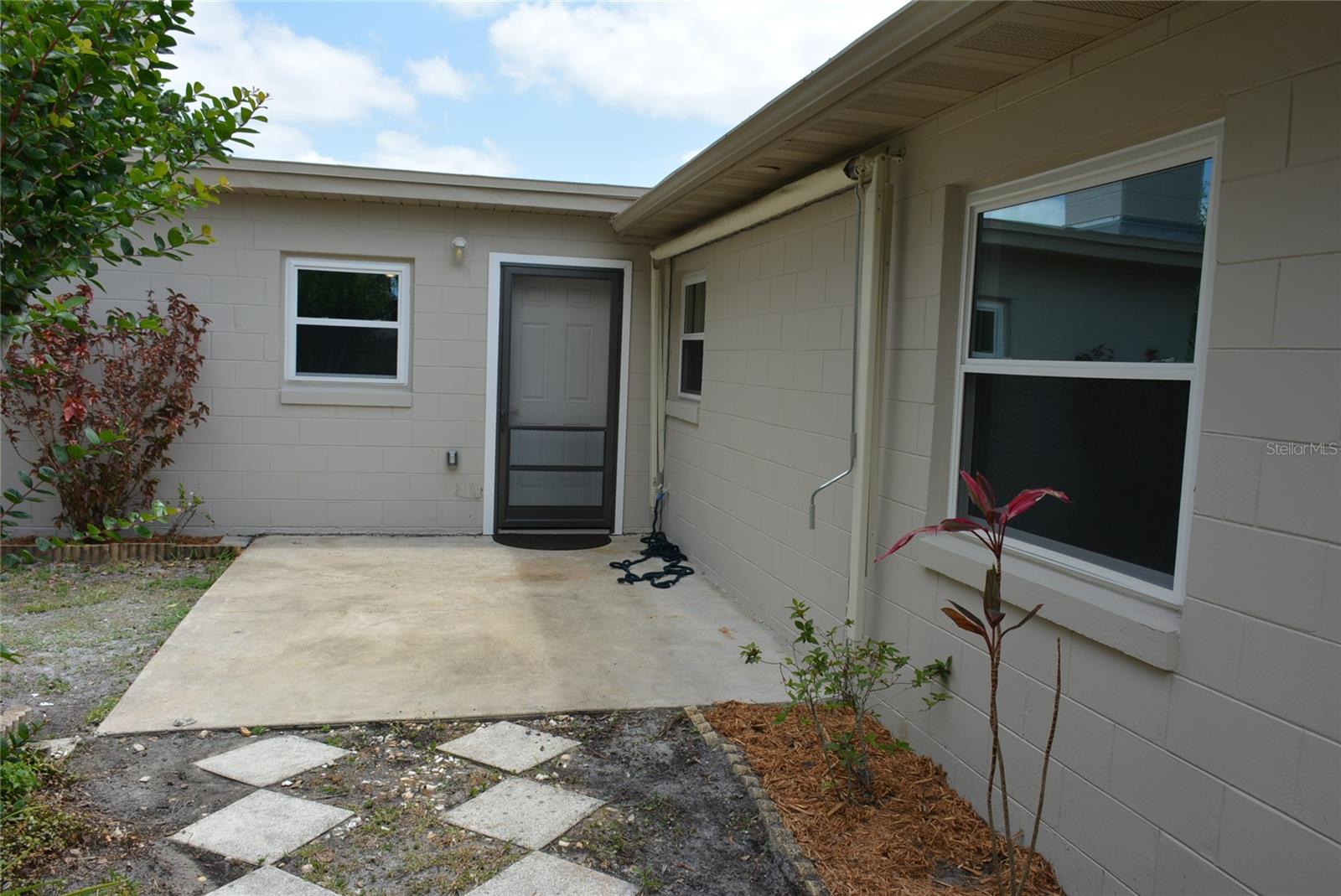Image 34 of 46 For 622 Alton Road