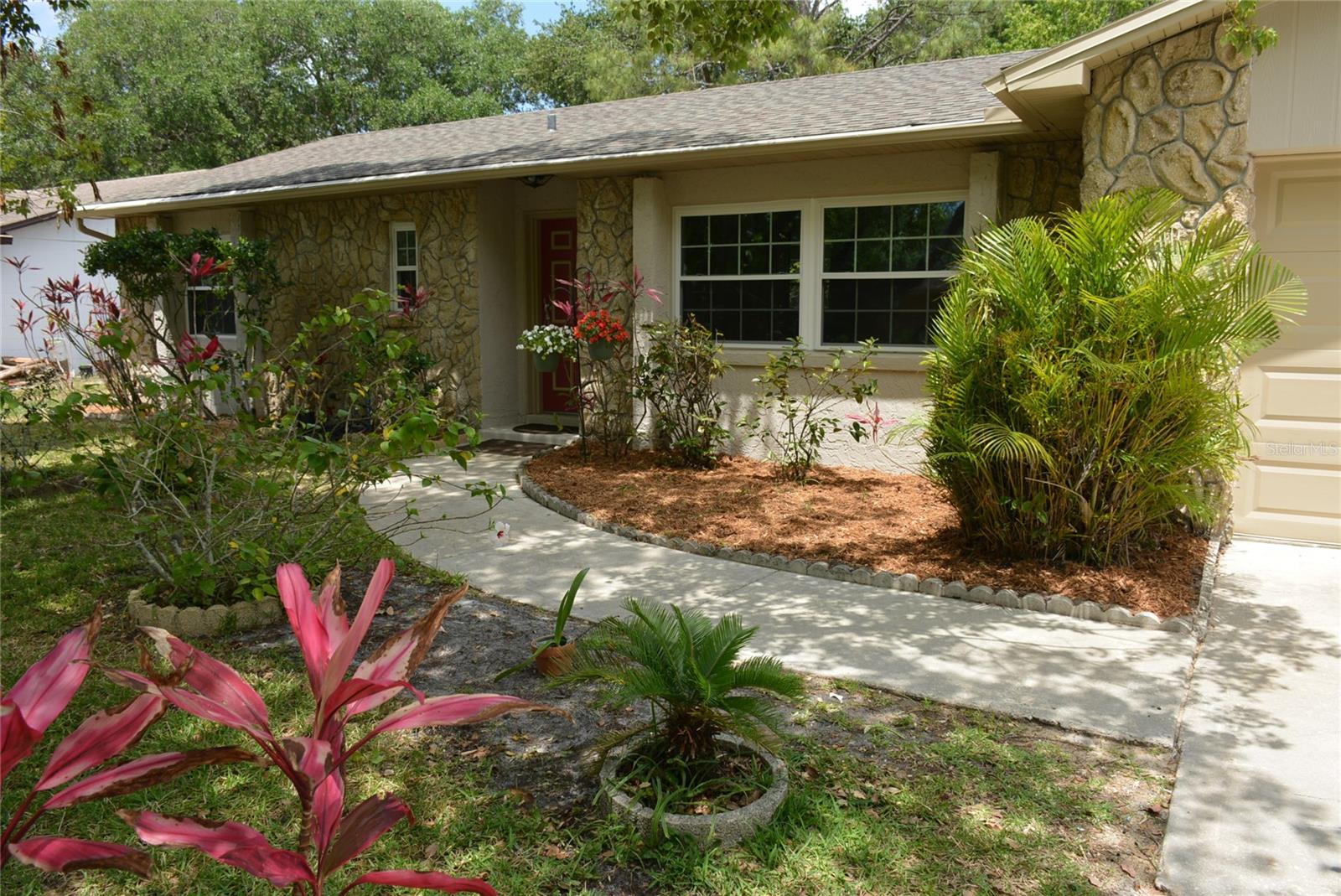 Image 4 of 46 For 622 Alton Road
