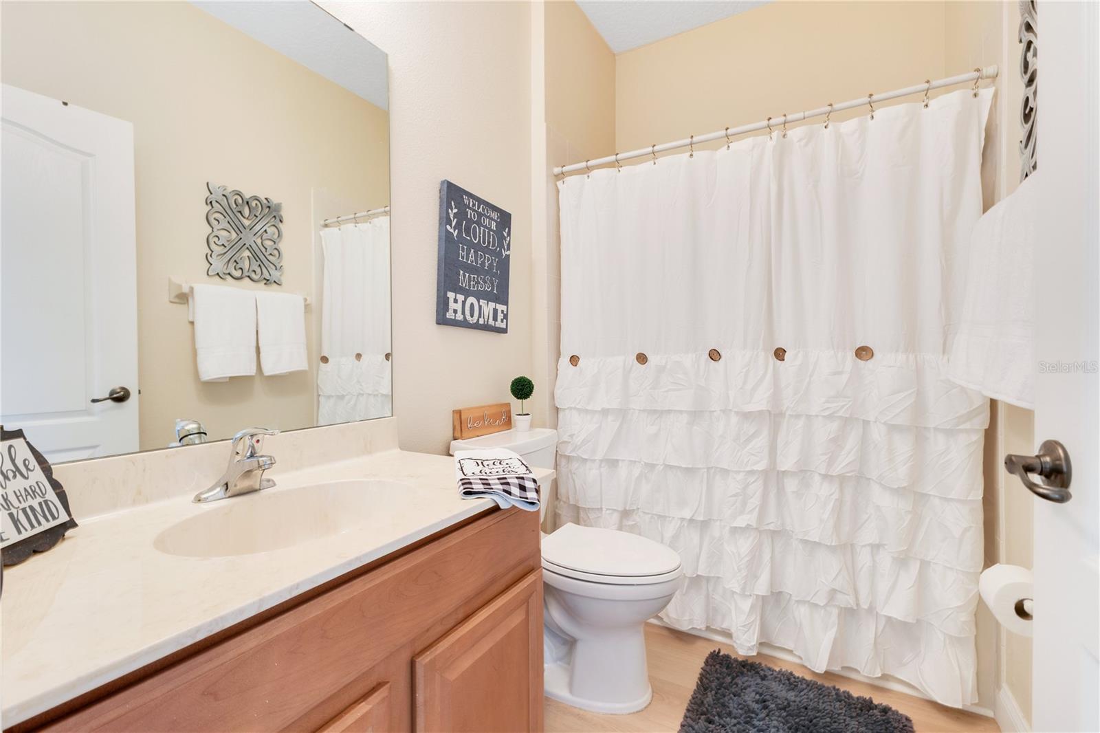 Image 24 of 38 For 16313 Birchwood Way