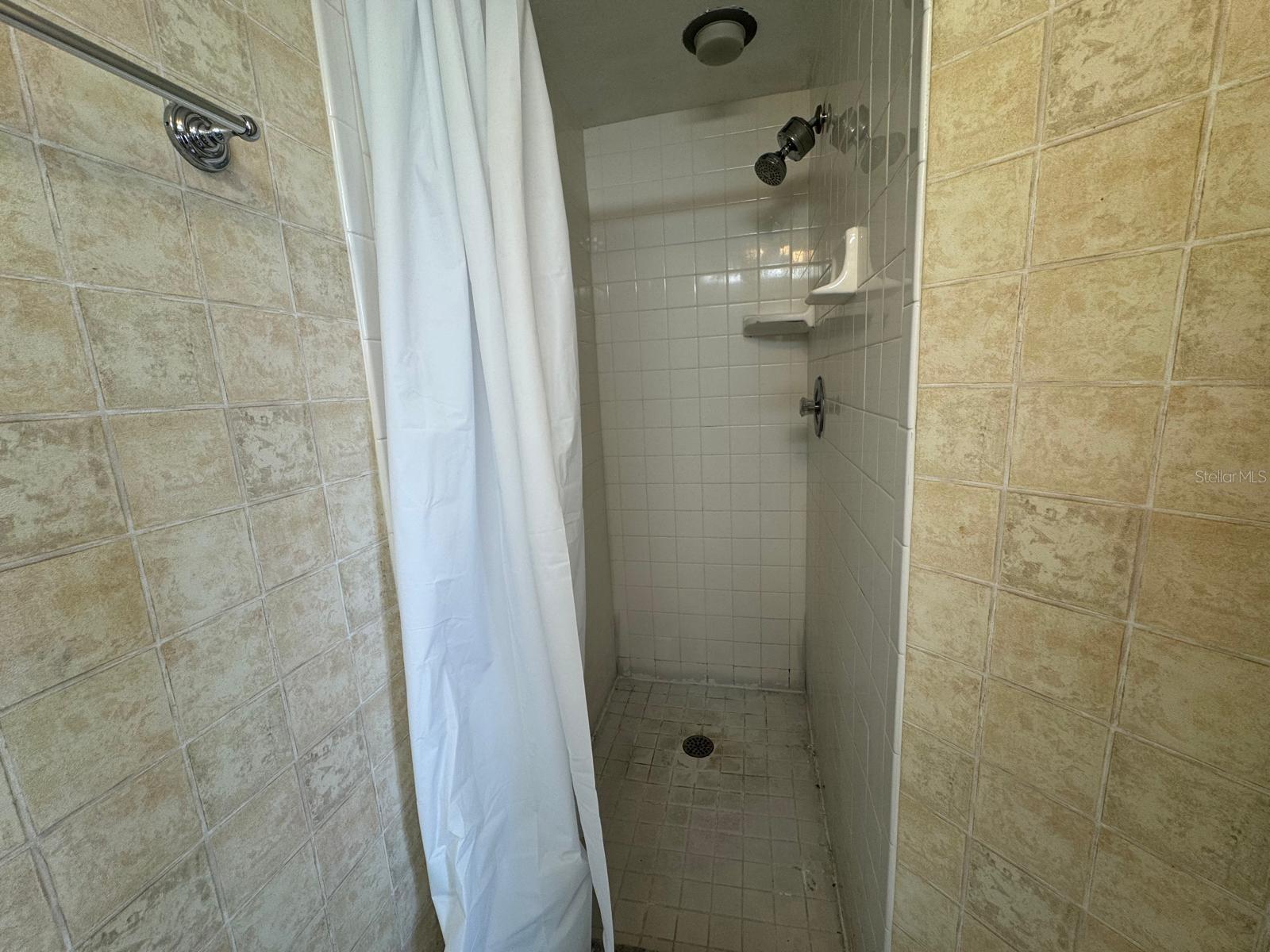 Image 11 of 21 For 6165 Carrier Dr  1602