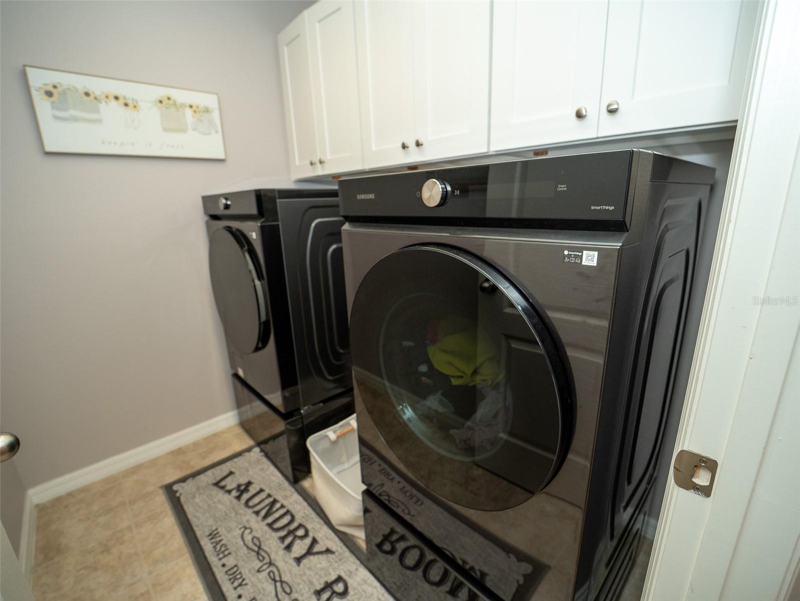 Image 24 of 25 For 11742 Chateaubriand Avenue