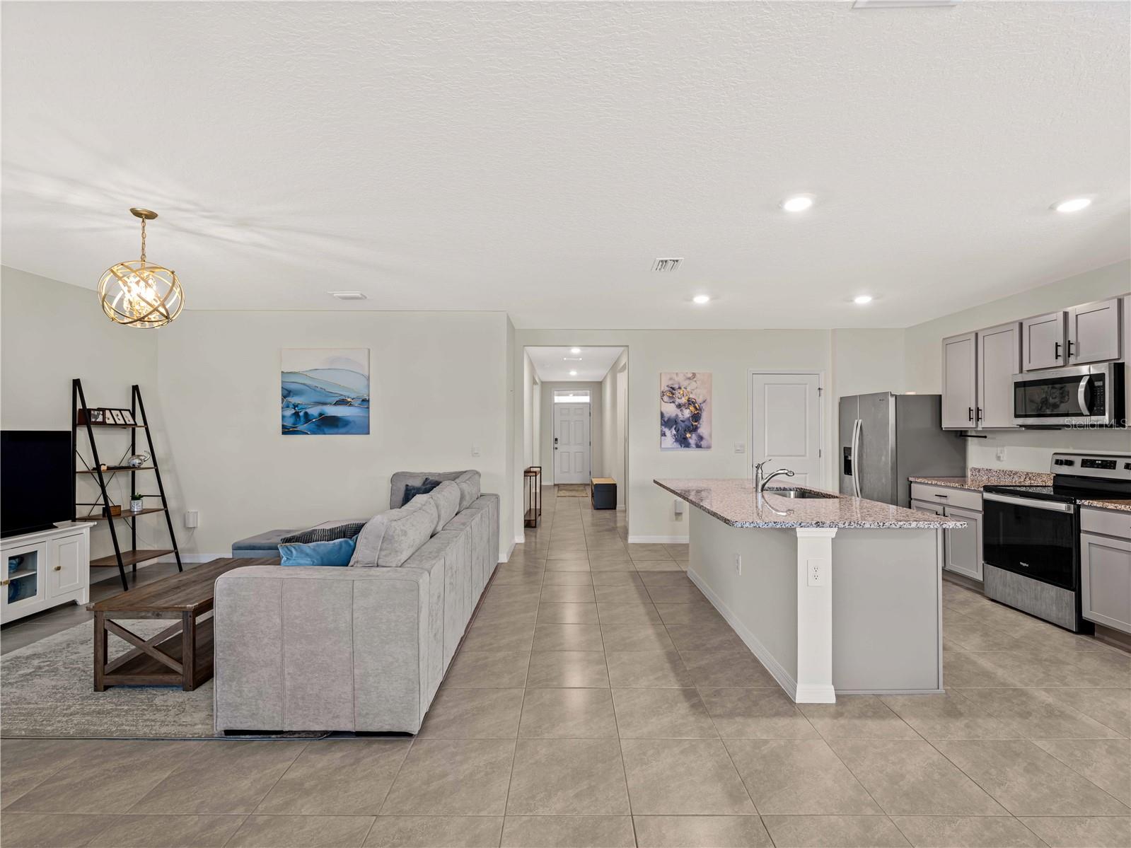 Image 3 of 28 For 17737 Canopy Place