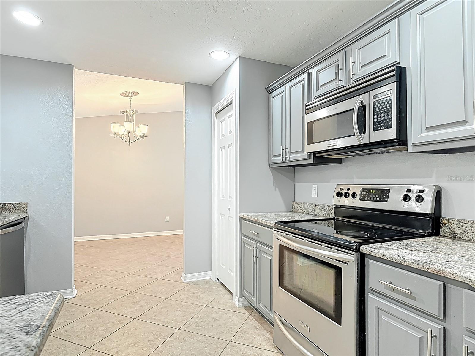 Image 19 of 67 For 185 Poinciana Lane