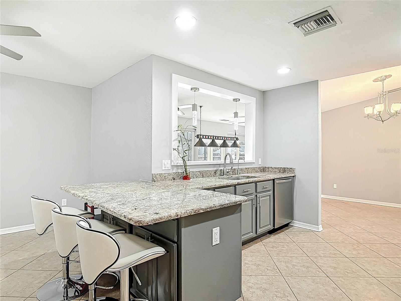 Image 21 of 67 For 185 Poinciana Lane